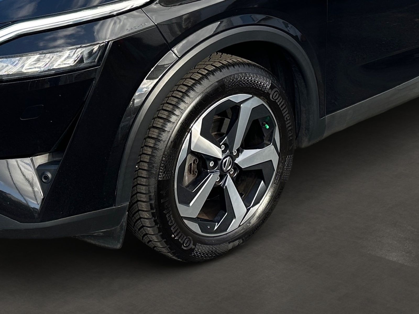 NISSAN QASHQAI N-CONNECTA 1.3 AT WINTER 360° AHK NAVI