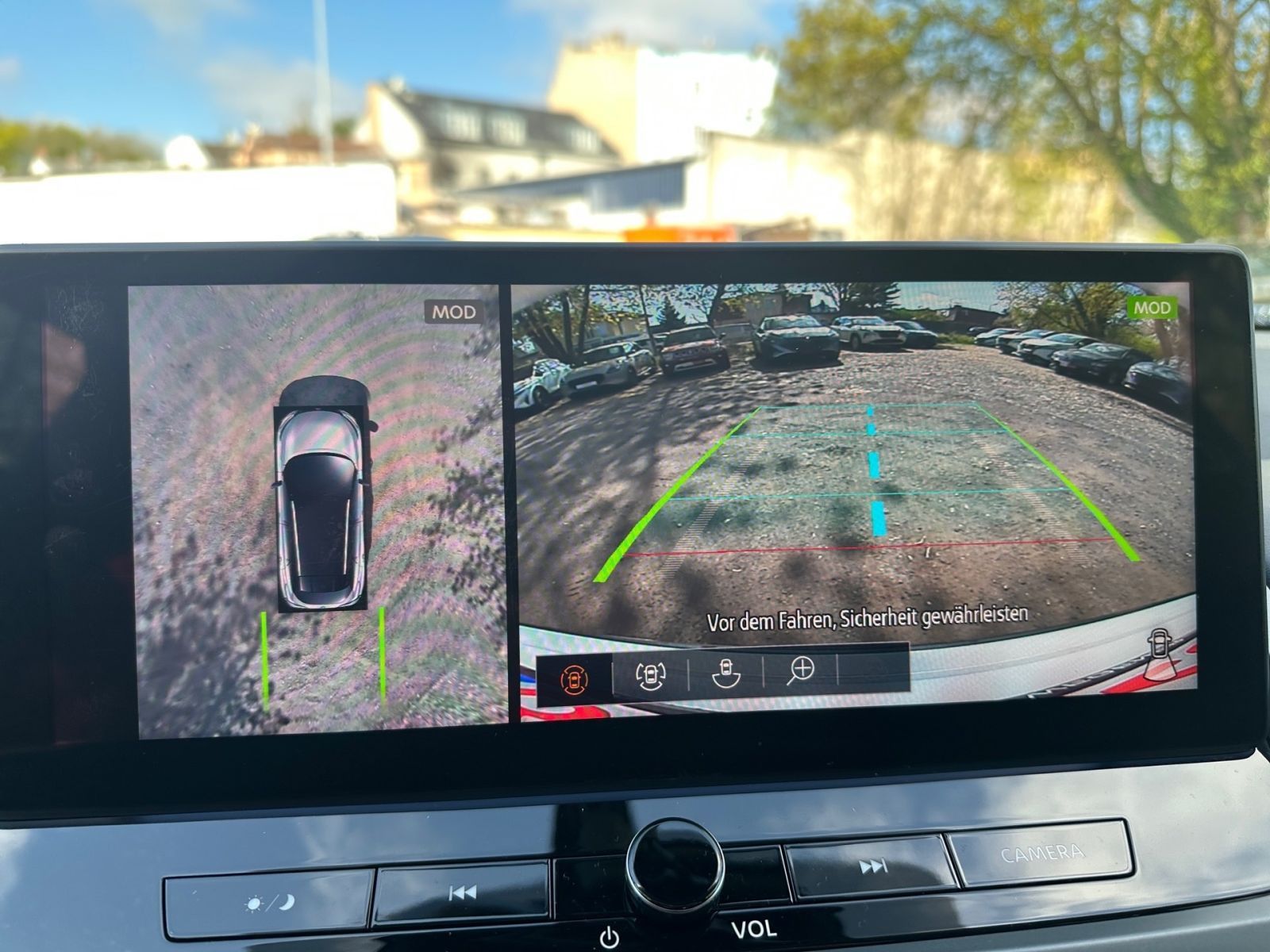 NISSAN Qashqai 1.3 DIG-T N-Connecta HeadUp*Navi*360°CAM