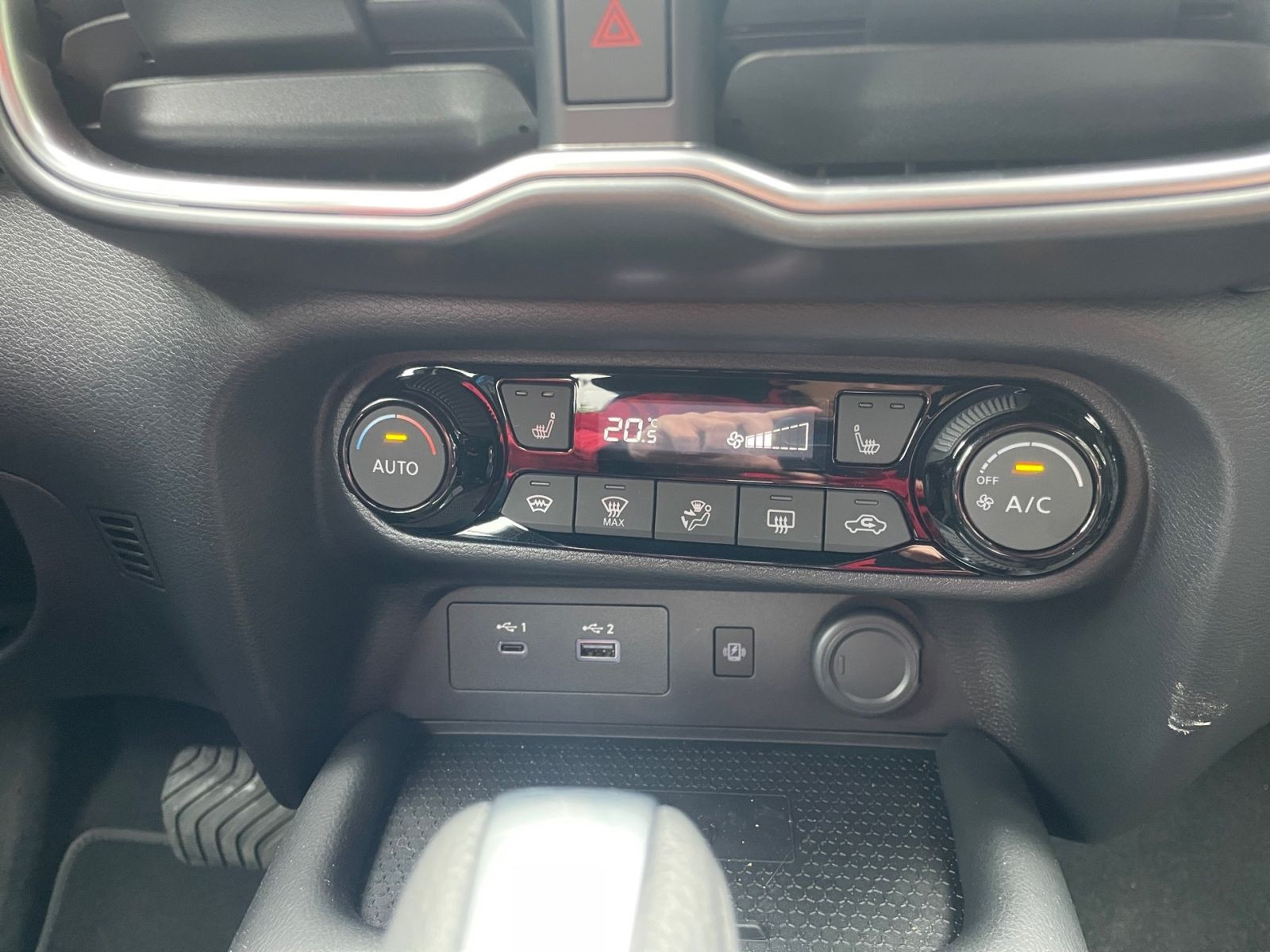 Nissan JUKE N-CONNECTA  1.6 HYB 143PS LED WINTER 360°