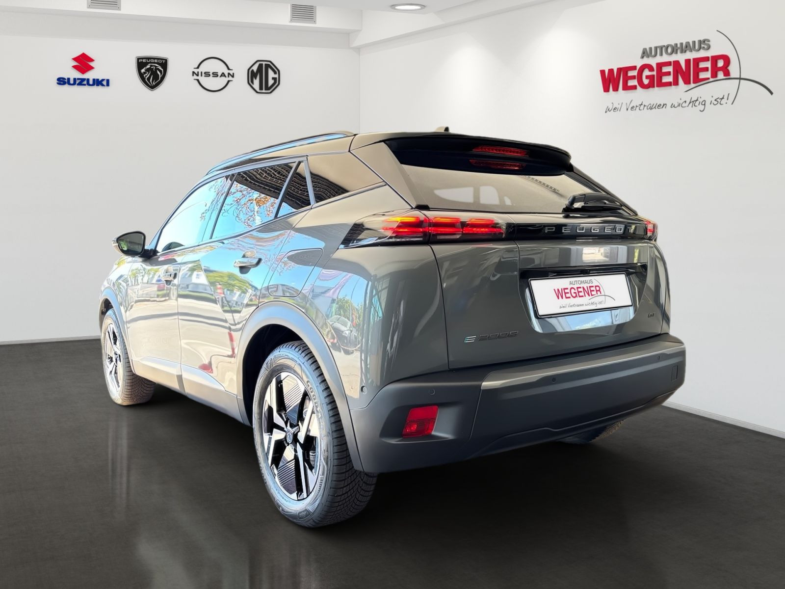 Peugeot 2008 E GT Elektromotor 156 54kwH *Kamera*
