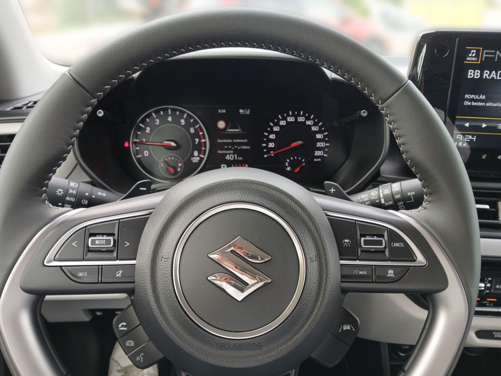 SUZUKI SWIFT COMFORT+ CVT HYBRID ACC*Navi*Kamera*PDC