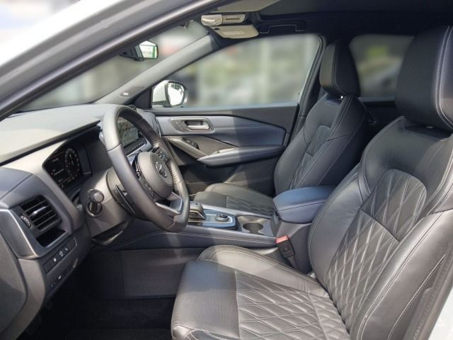 NISSAN Qashqai Tekna+ 1.3 DIG-T MHEV HUD PANO BOSE MEM