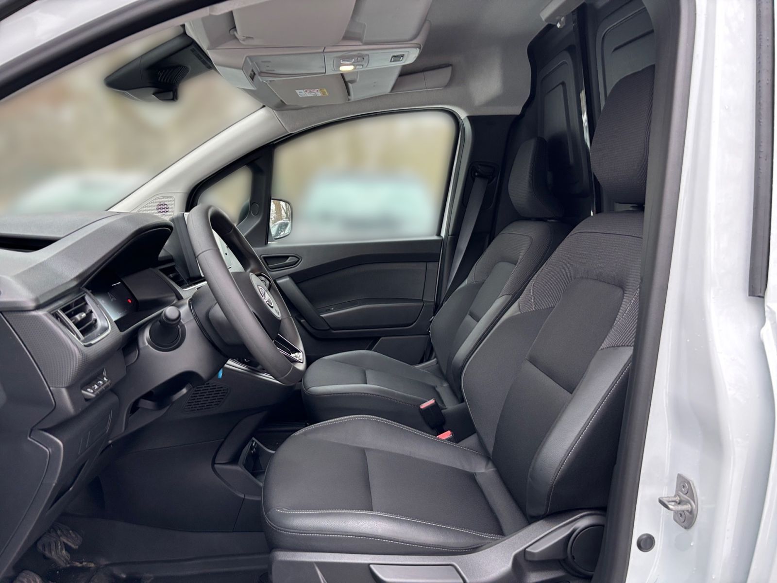 NISSAN Townstar ACENTA Kasten L2 2.3t Laderaumboden AHK