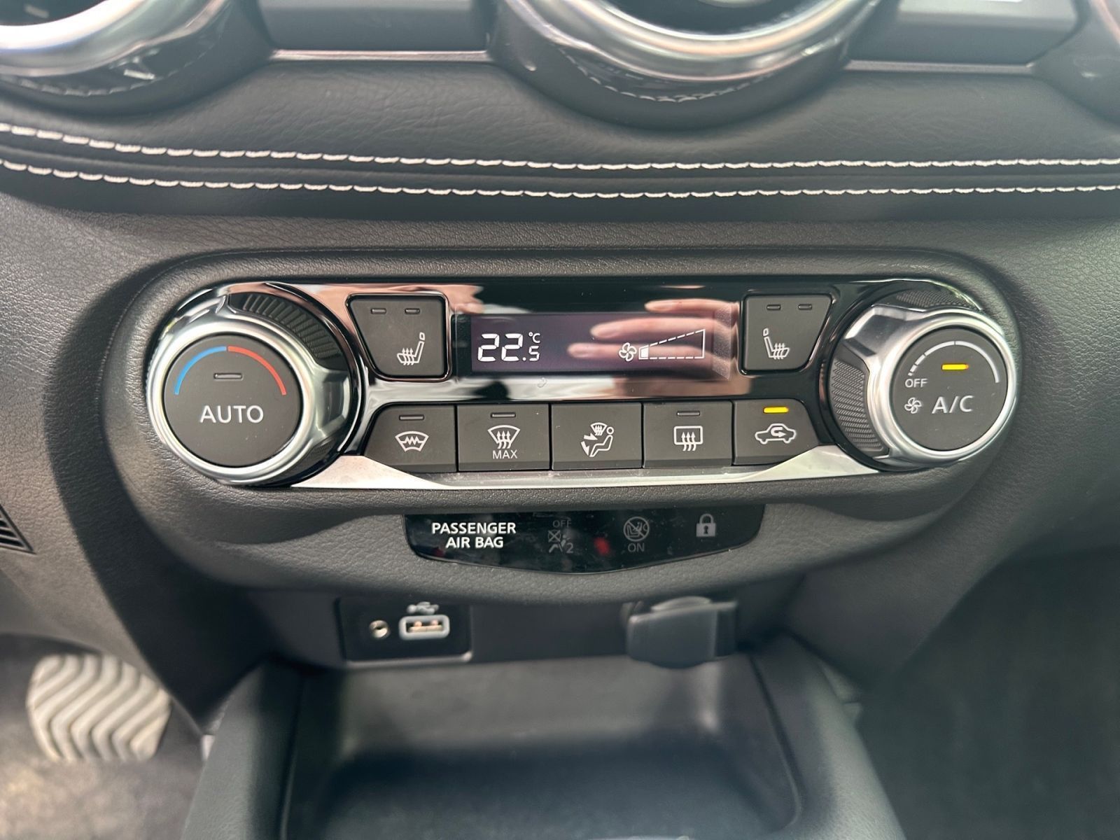 NISSAN JUKE HYBRID N-CONNECTA AT +NAVI+KAMERA+SHZ+