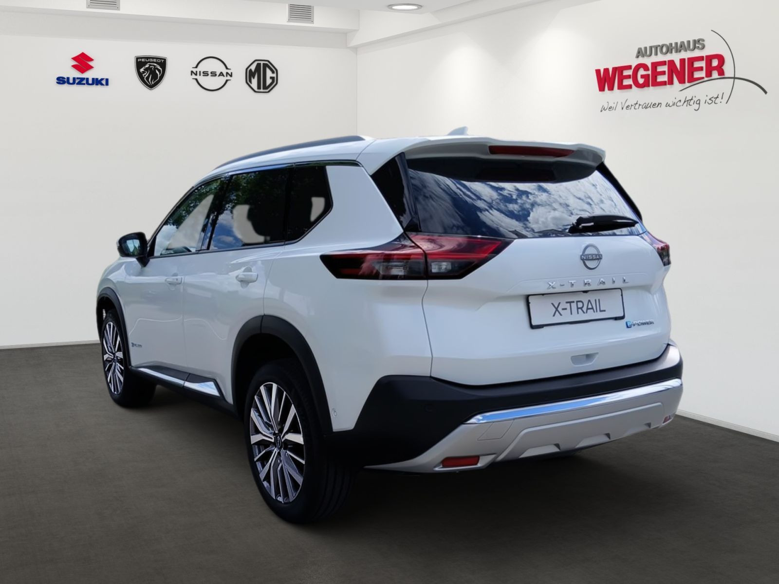 Nissan X-Trail Tekna+ 1.5 AT - PANO BOSE HUD LEDER MEMO