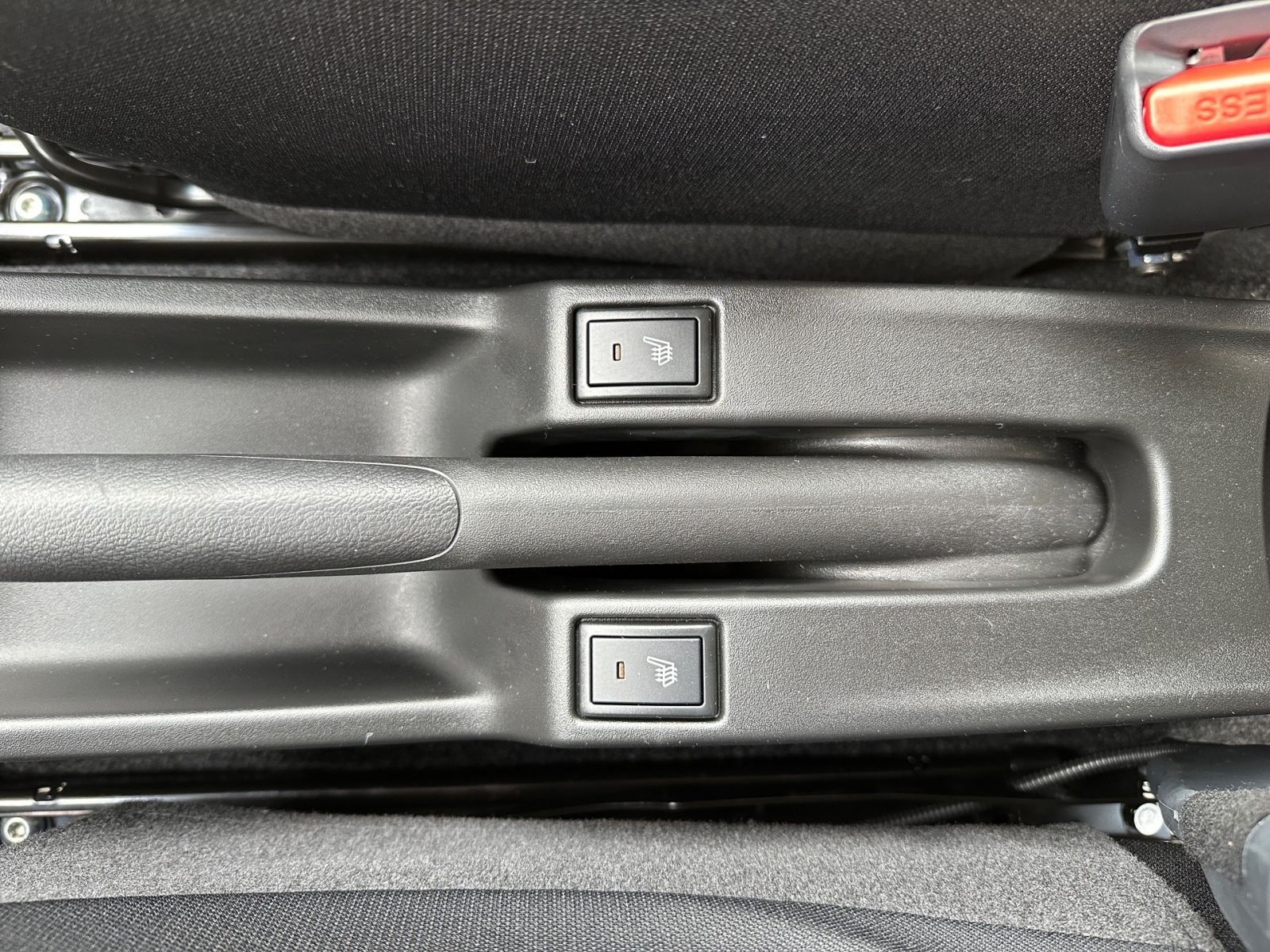 SUZUKI SWIFT COMFORT+ 1,2 AT HYBRID Navi Cam SHZ