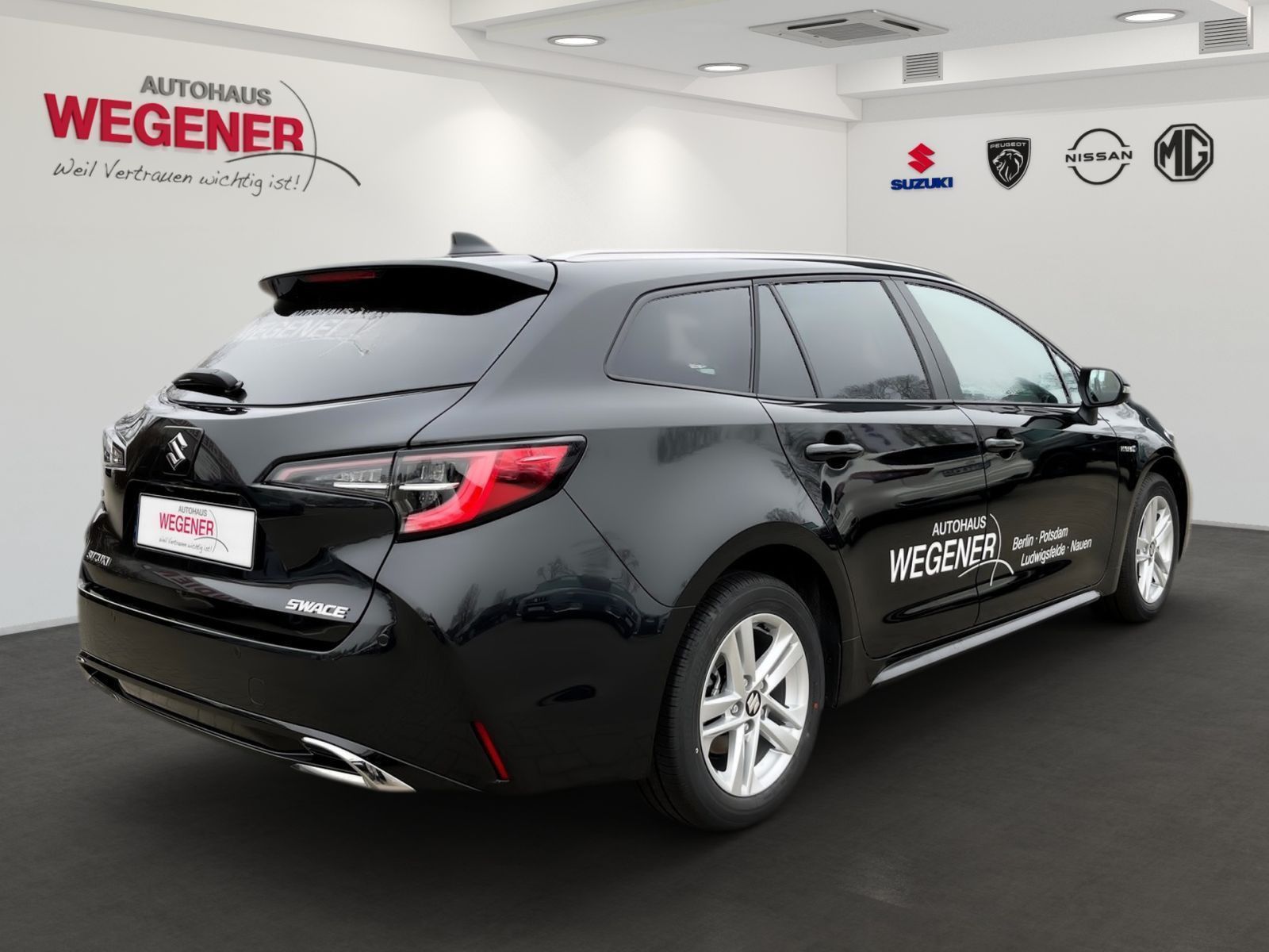 SUZUKI SWACE COMFORT+ CVT HYBRID KAM SHZ PDC CARP ANDO