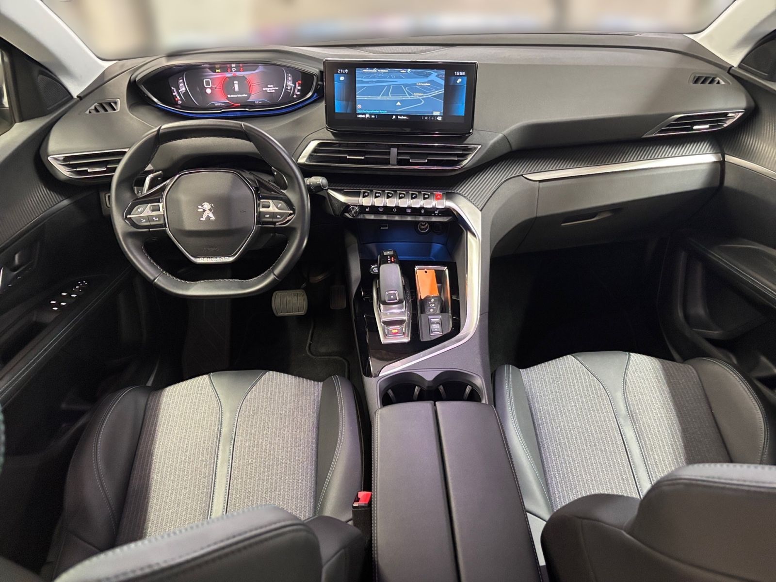 PEUGEOT 5008 Allure PureTech 130 EAT8 *Kamera*SHZ*