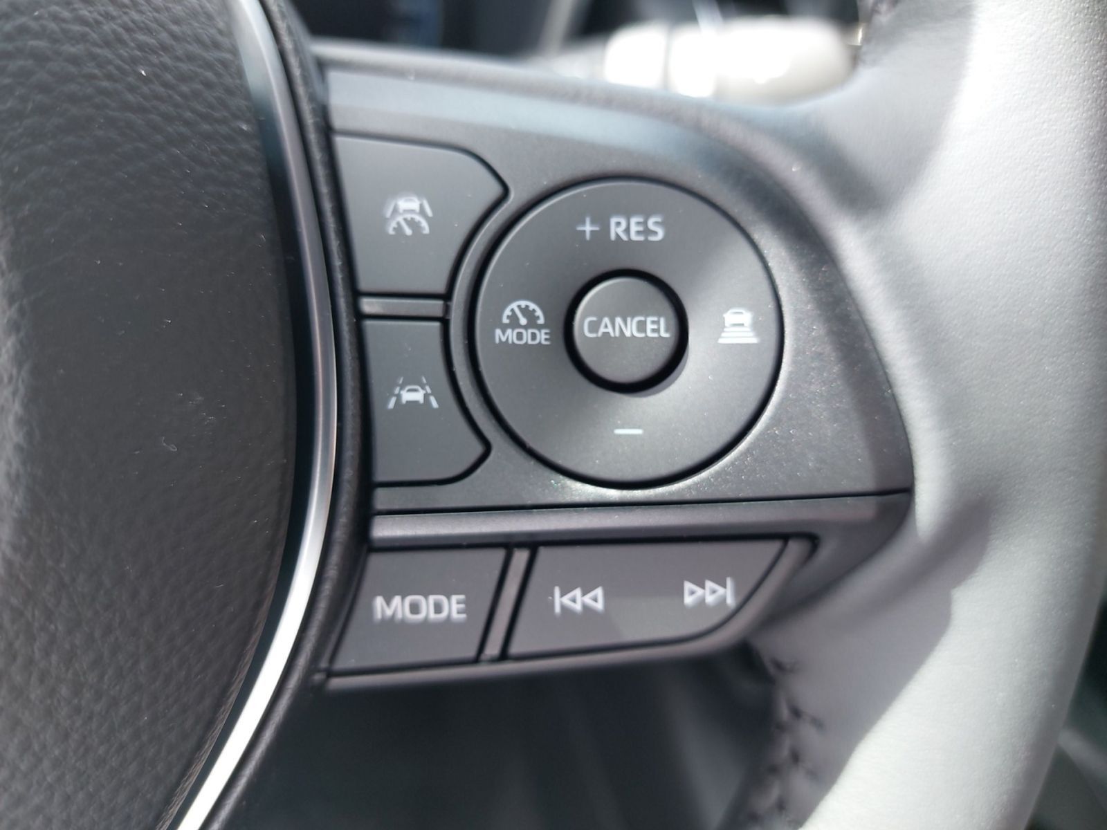 SUZUKI Swace 1.8 Comfort+ CVT Hybrid Navi*CarPlay