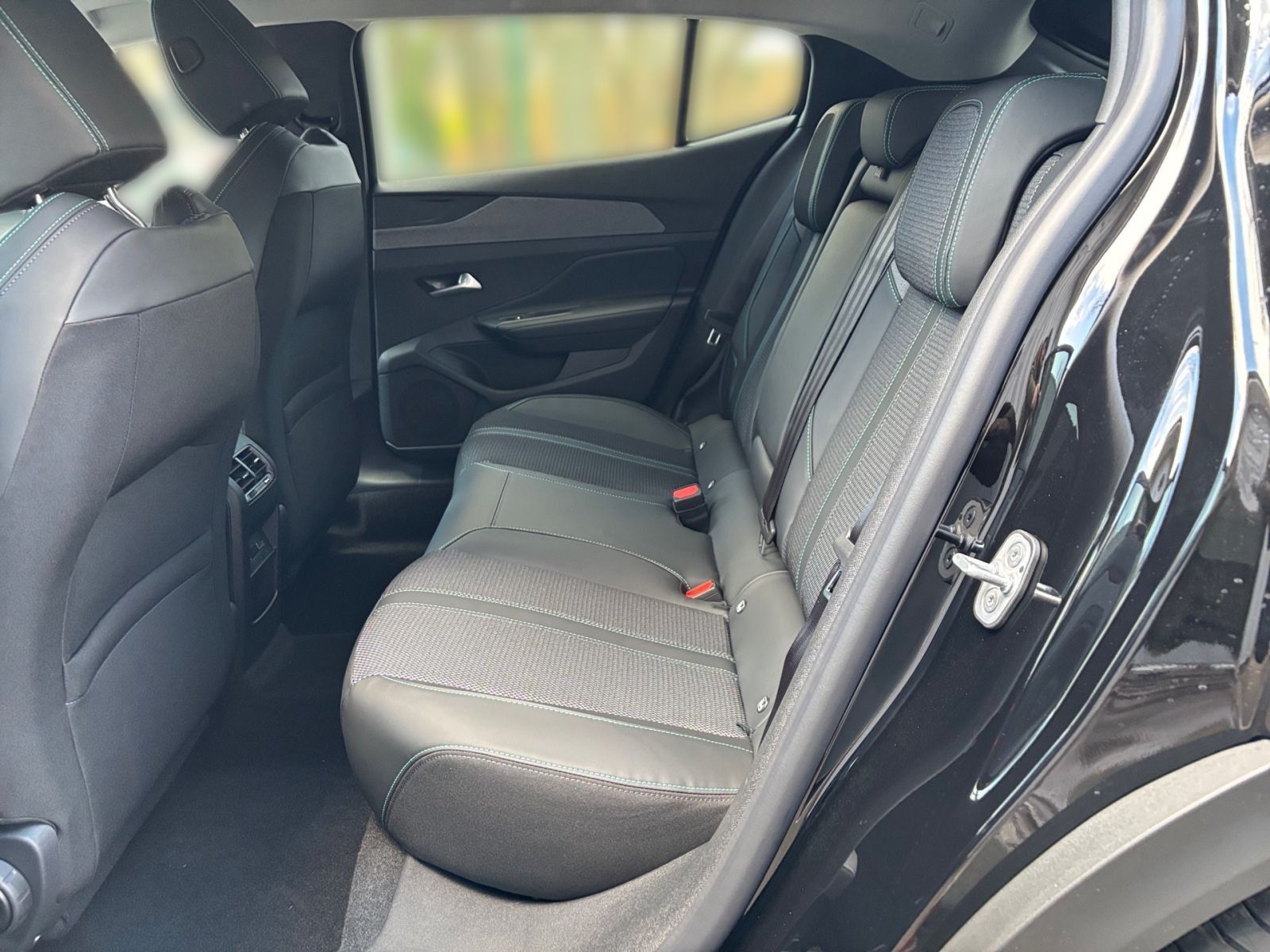 PEUGEOT 408 Allure HYBRID 145 e-DSC6 *Kamera*SHZ*