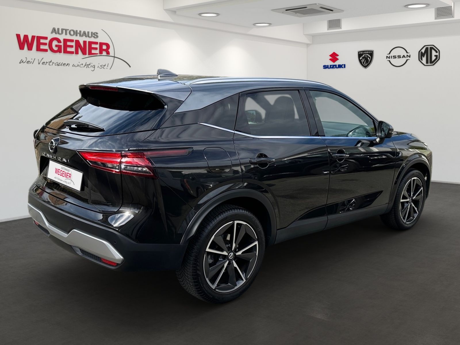 NISSAN Qashqai Tekna+ 1.3 DIG-T MHEV Pano Winter 360°