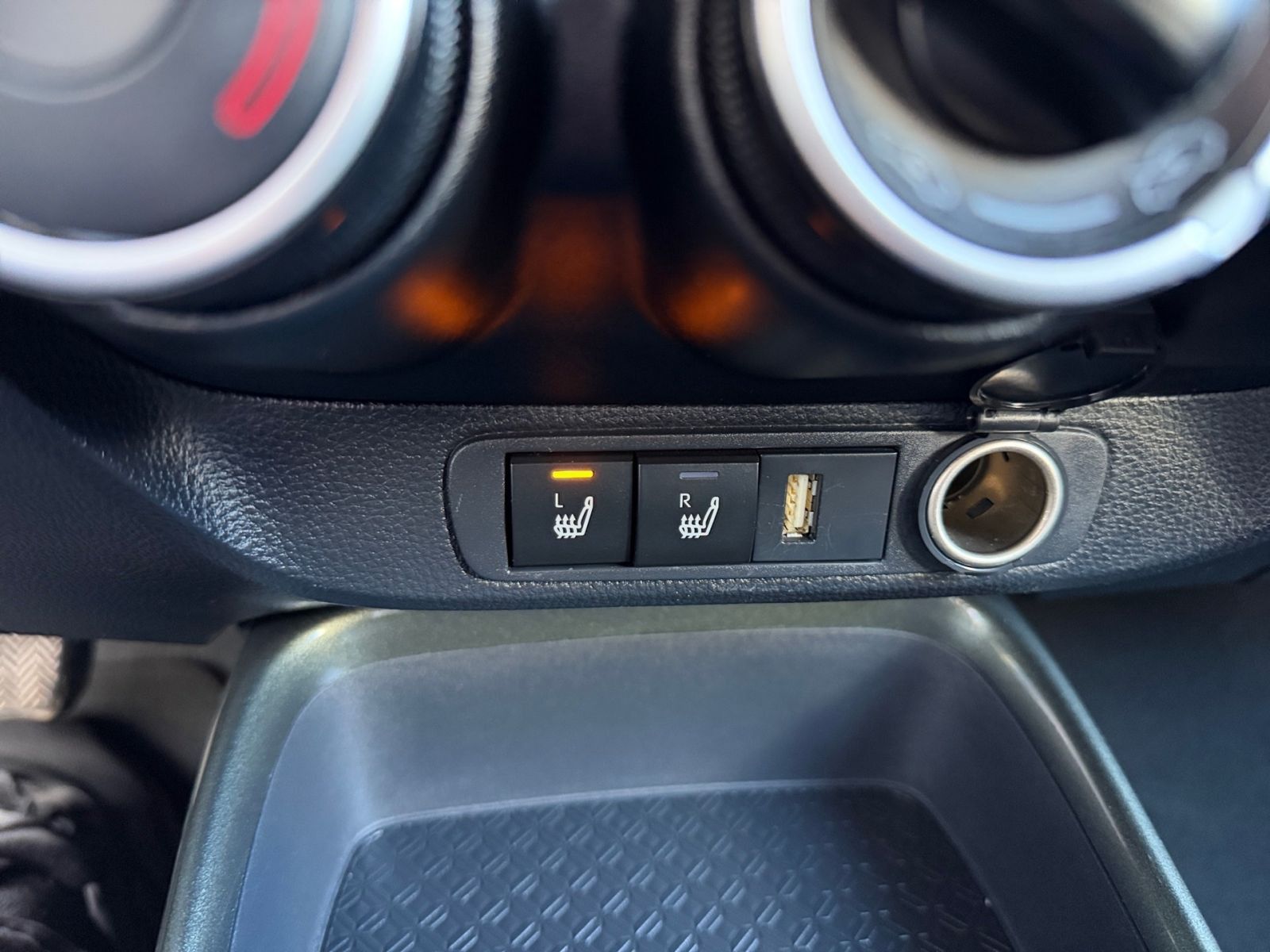 TOYOTA Aygo X 1.0 VVT-i CVT-Automatik PDC*CAM*CarPlay