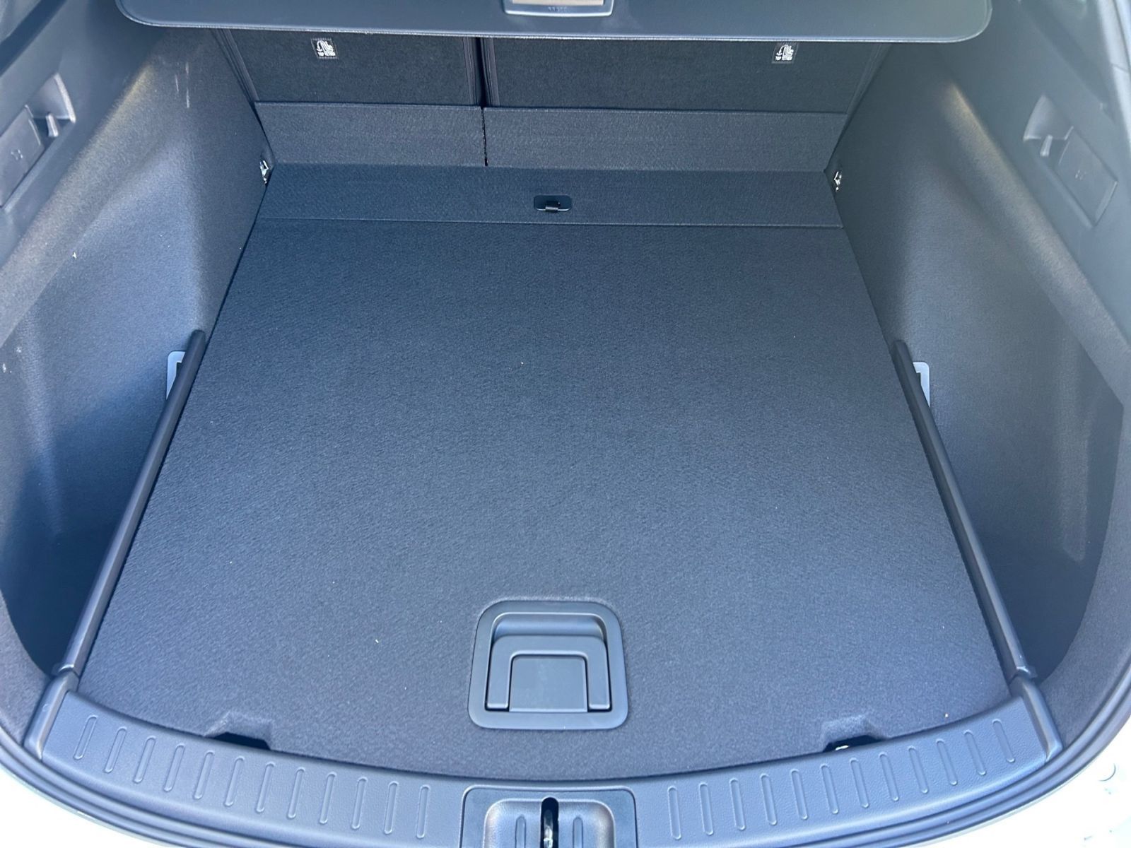 SUZUKI Swace 1.8 Comfort+ CVT Hybrid Navi*CarPlay