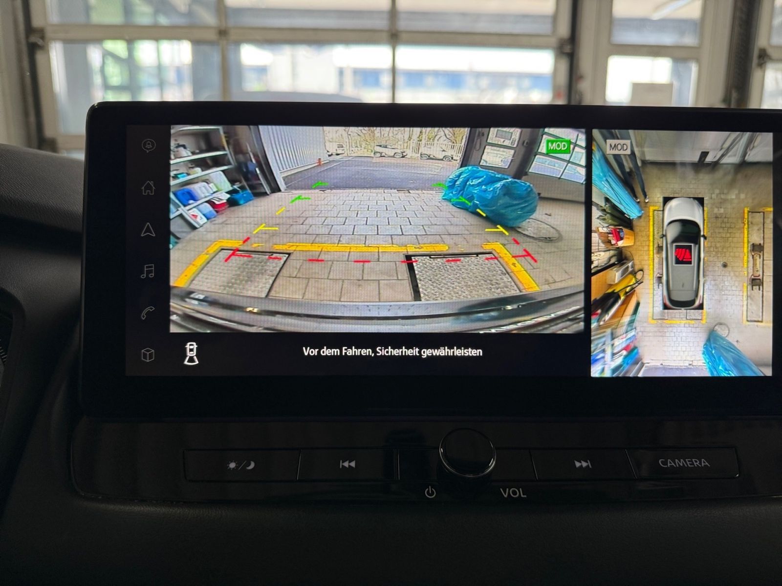 NISSAN Qashqai 1.3 DIG-T N-Connecta Navi*360°*CarPlay