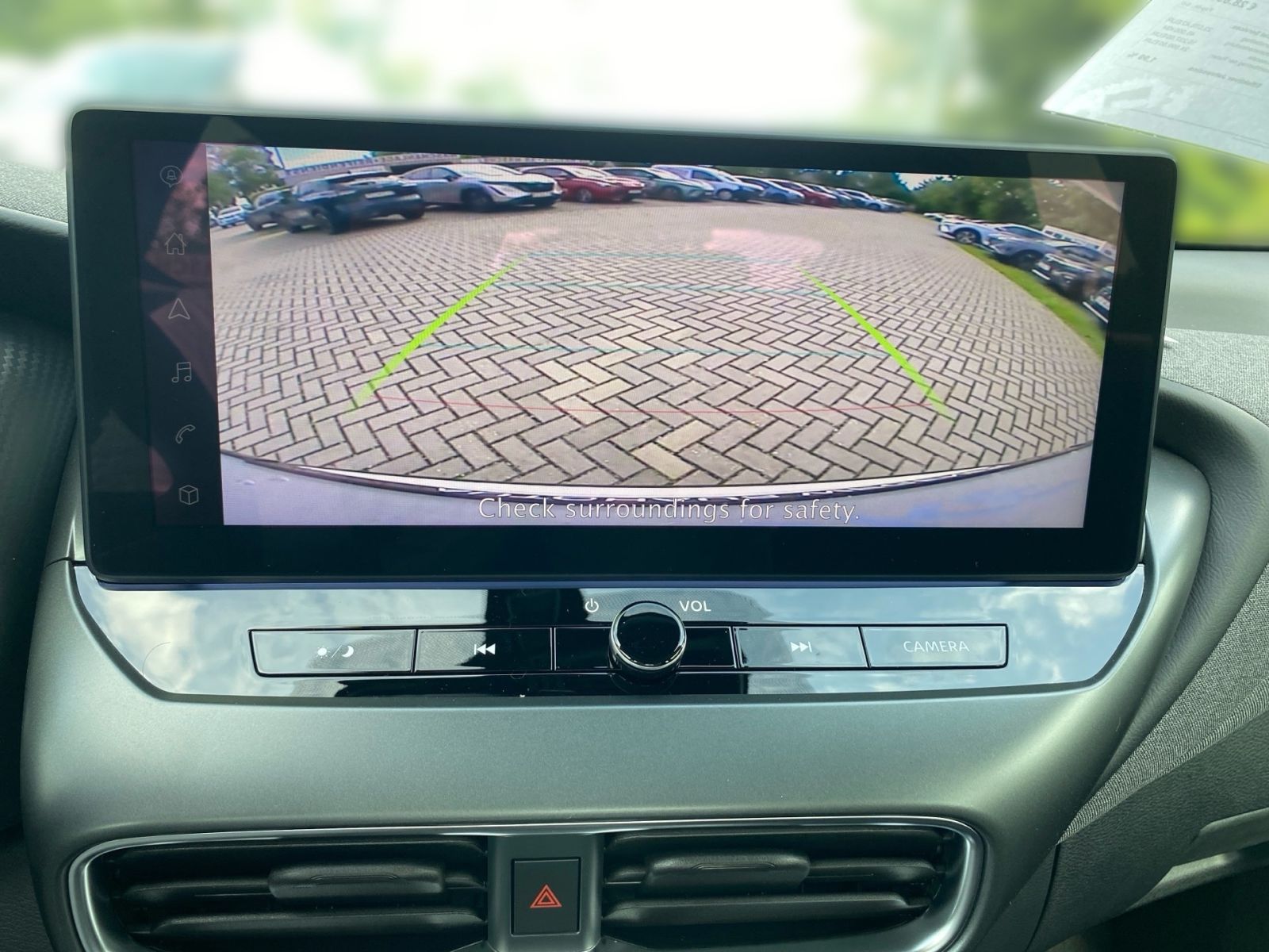 NISSAN JUKE ACENTA 1.0 DIG-T 114 PS 7DCT NAVI KLIMA SHZ