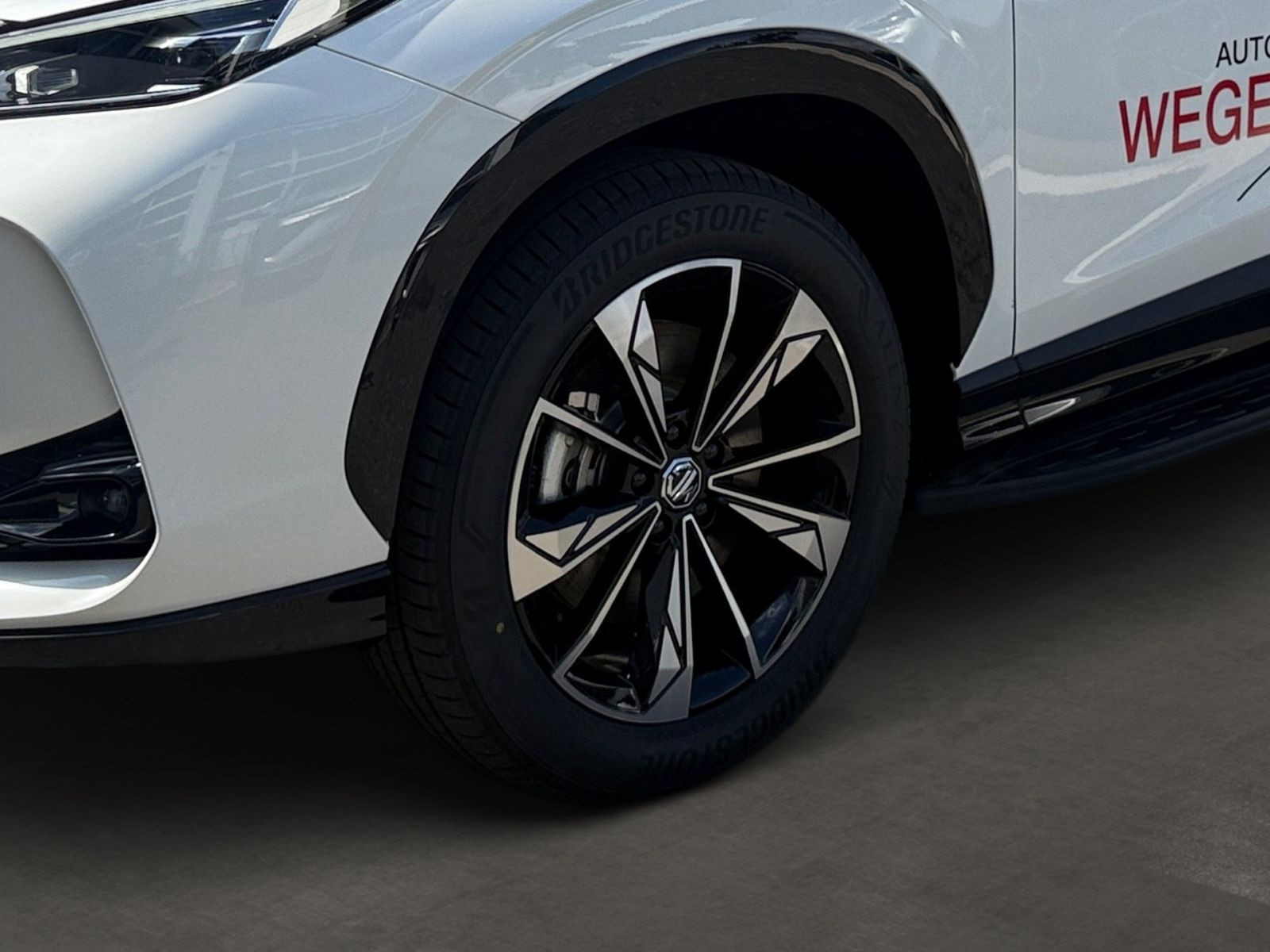 MG MG HS PHEV Luxury MY25.5