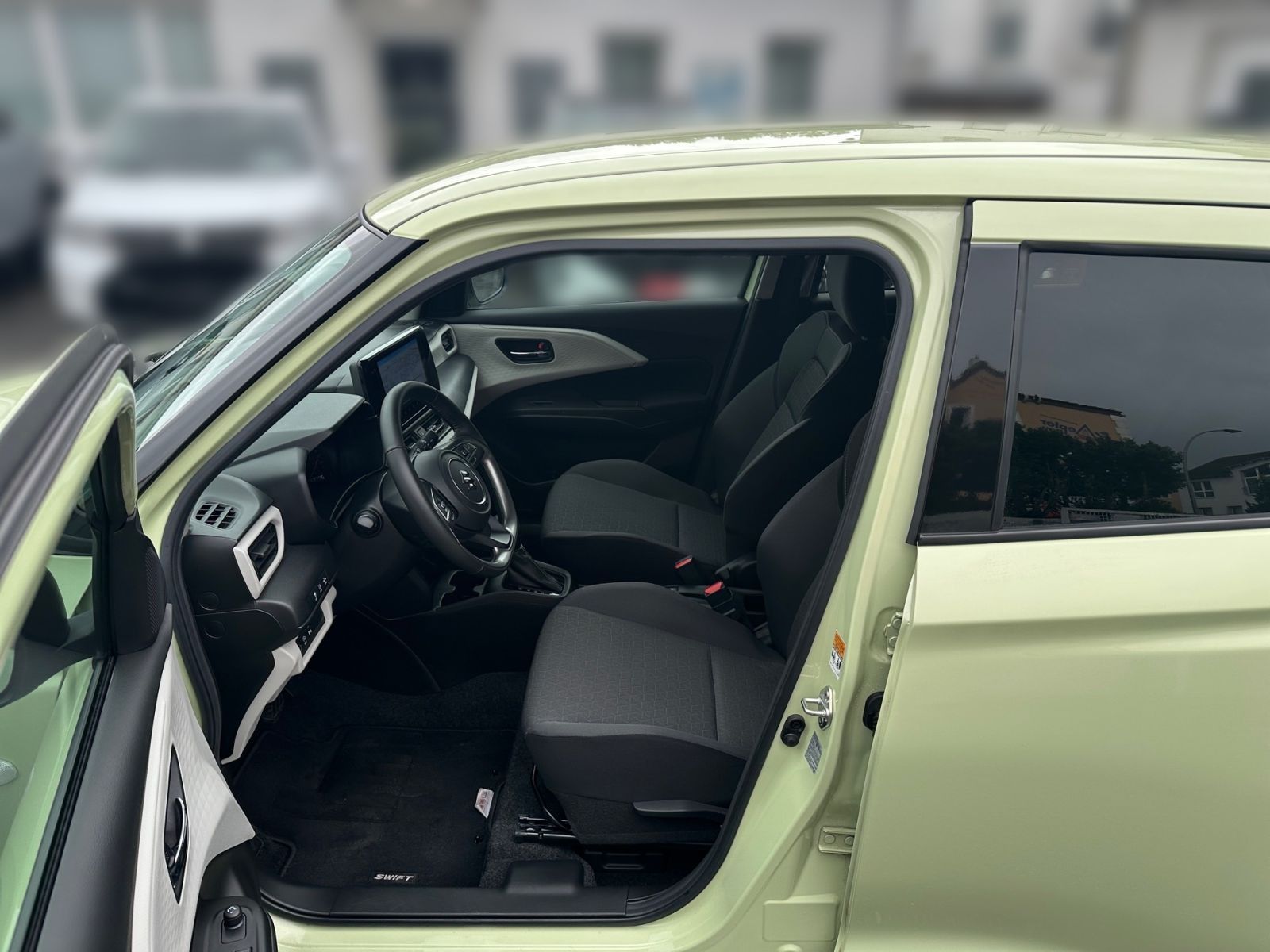 SUZUKI Swift Comfort Hybrid AT - SHZ CAM ACC CarPlay