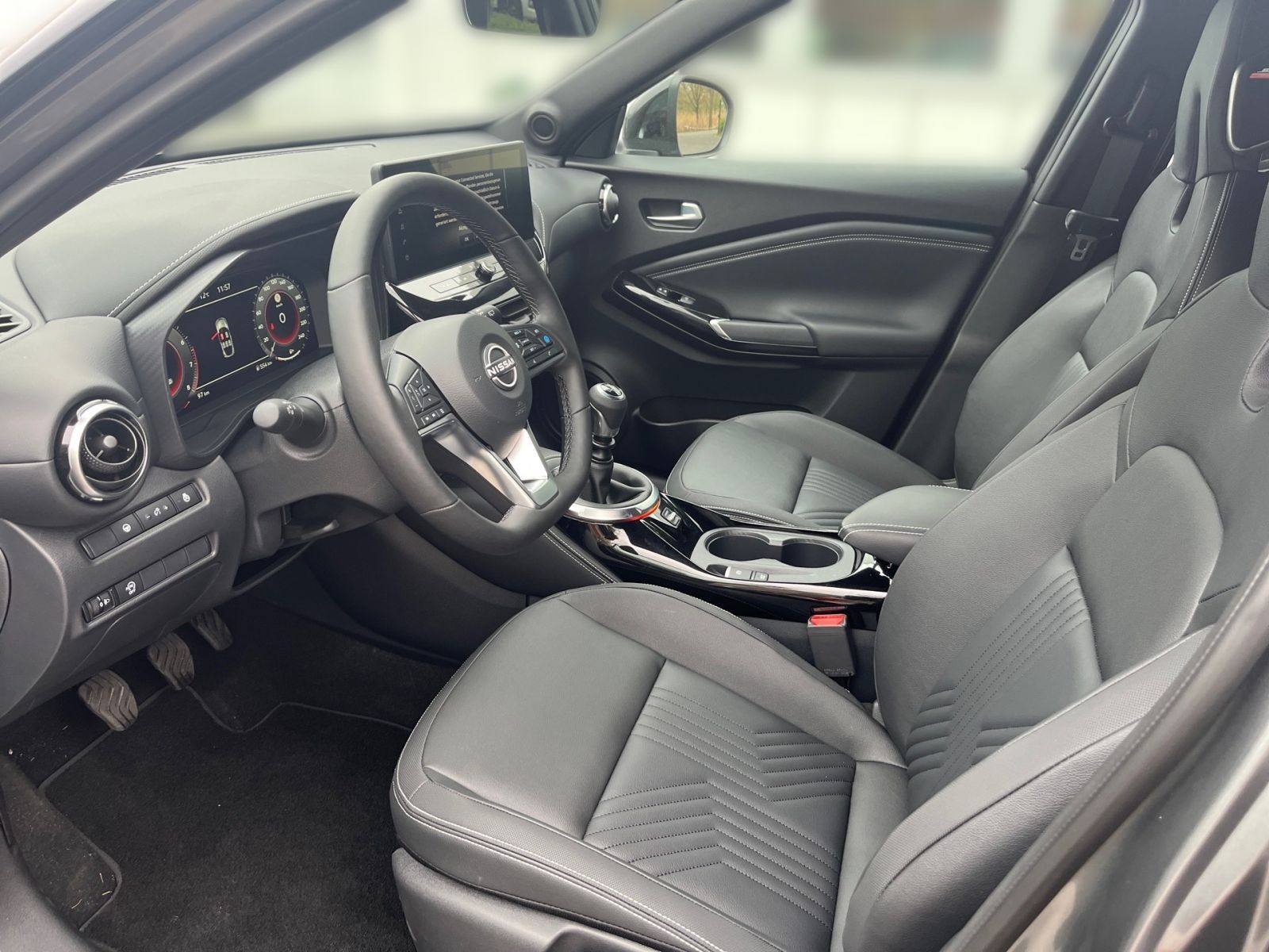 NISSAN JUKE TEKNA 114PS 6MT BOSE BFS SHZ LHZ 360°KAM LE