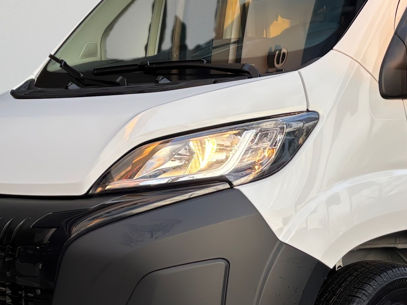 Peugeot Boxer Kastenwagen 335 L3H2 BlueHDi 140 *Keyless*