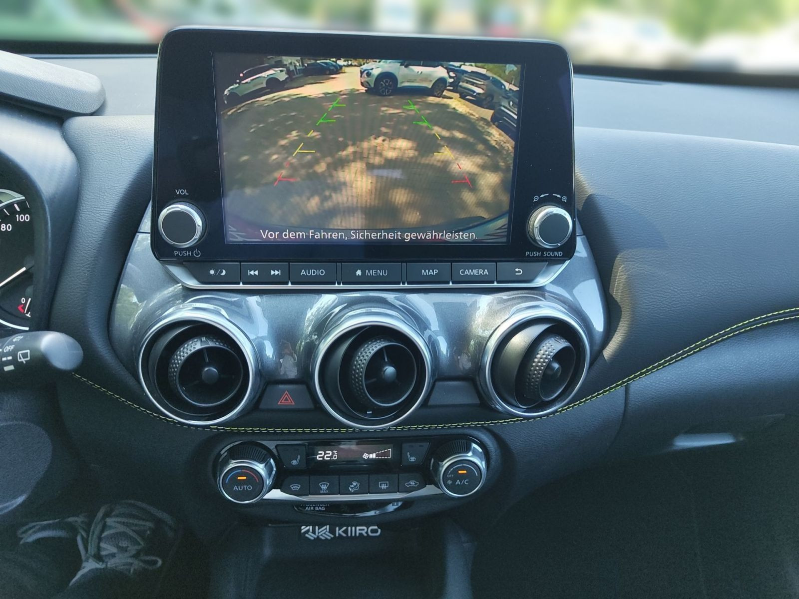 Nissan Juke 1.0 DIG-T 6MT Navi*CAM*CarPlay*LED