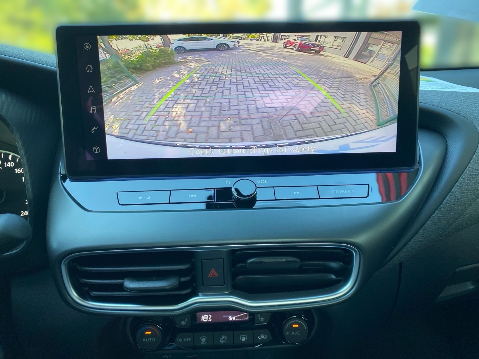 NISSAN JUKE ACENTA 114PS AT LED SHZ NAVI CarPlay DAB