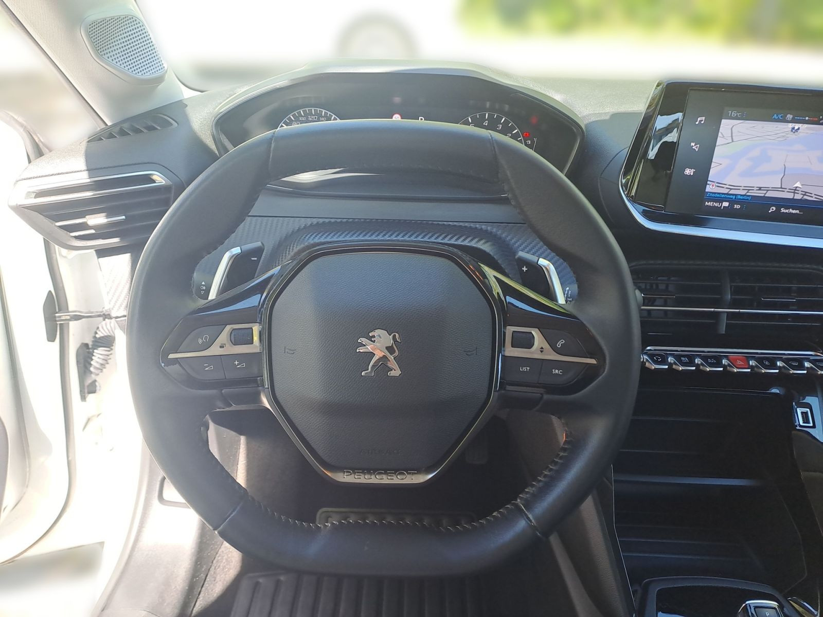 Peugeot 208 PureTech 100 1.2 Active Pack Navi*PDC*GRA