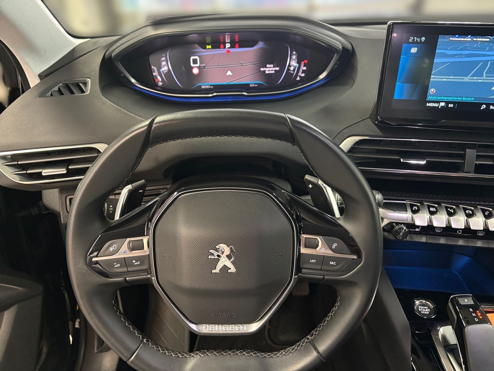 PEUGEOT 5008 Allure PureTech 130 EAT8 *Kamera*SHZ*