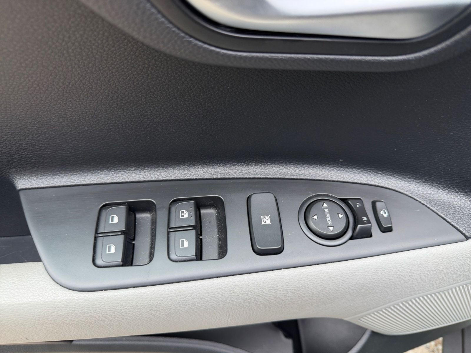 Kia Stonic 1.0 T-GDi Spirit Navi*PDC*CAM*LED*Totwink