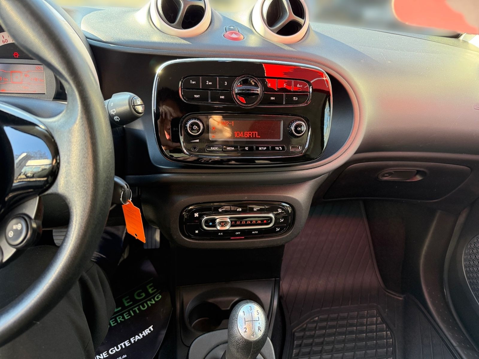 Smart ForTwo 453 1.0 Klimaautomatik * Tempomat * Radio