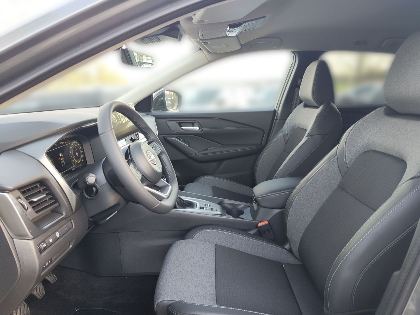 NISSAN Qashqai 1.3 DIG-T MHEV N-Connecta 360°*Navi*CarP