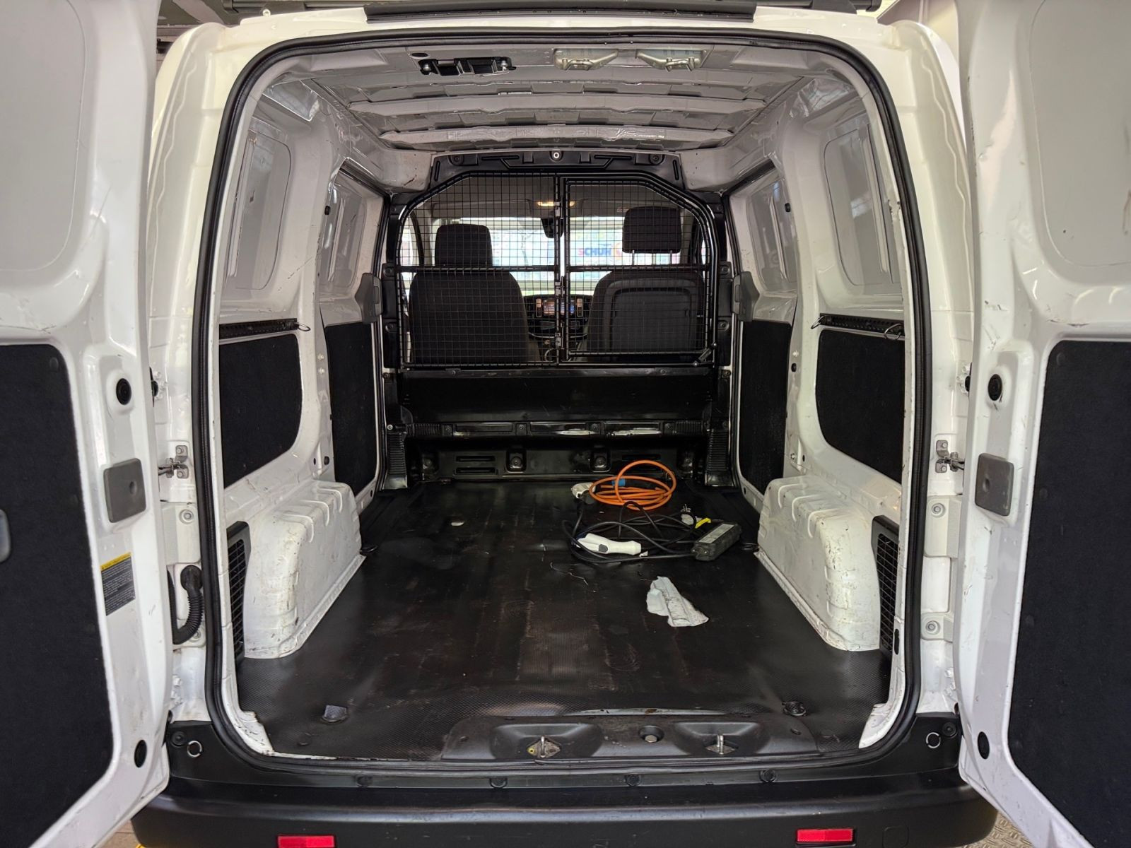 Nissan e-NV200 Kasten - NAVI BT SHZ CAM KEYLESS