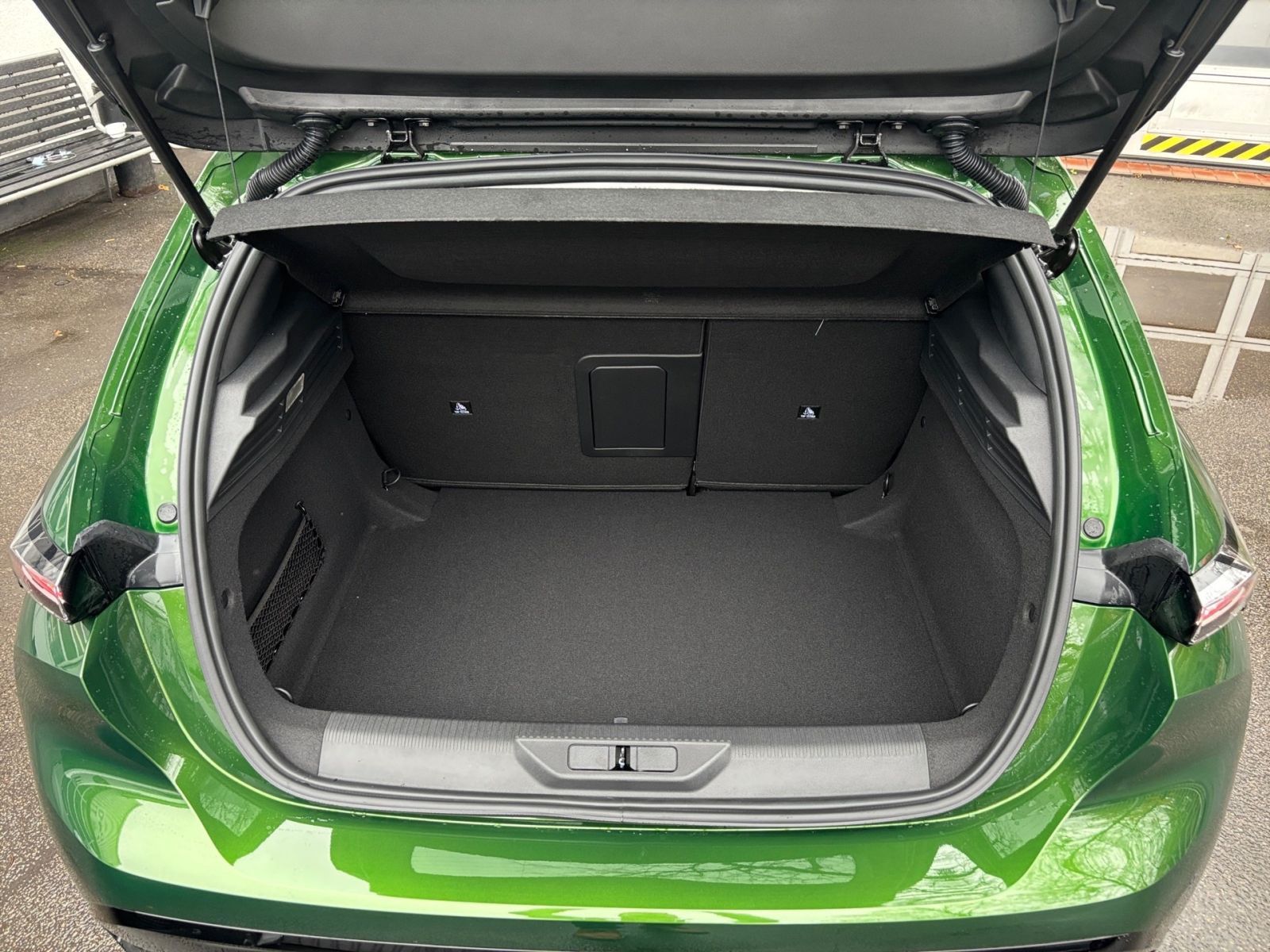 PEUGEOT 308 Allure Hybrid 145 e-DSC6 *Kamera*SHZ*