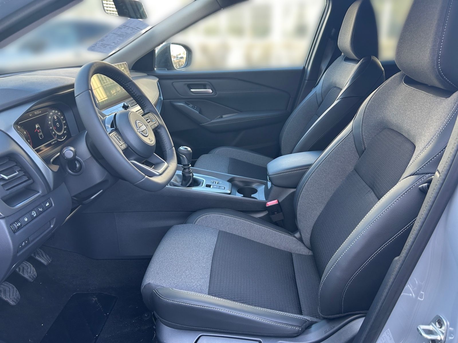 NISSAN QASHQAI 1.3 DIG-T MHEV MT *PGD SHZ BFS HUD AFA*