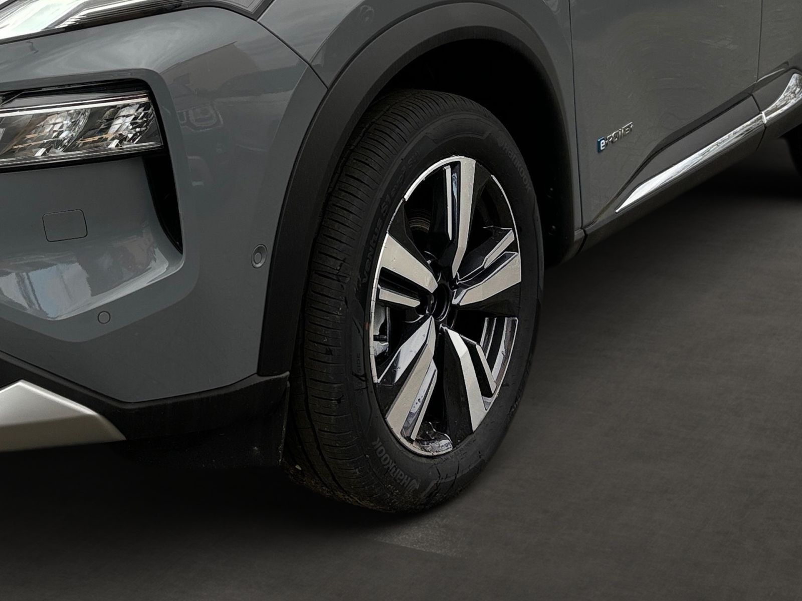 NISSAN X-TRAIL TEKNA 1.5 VC-T e-4ORCE 213 PS 4x4 5 Sitz