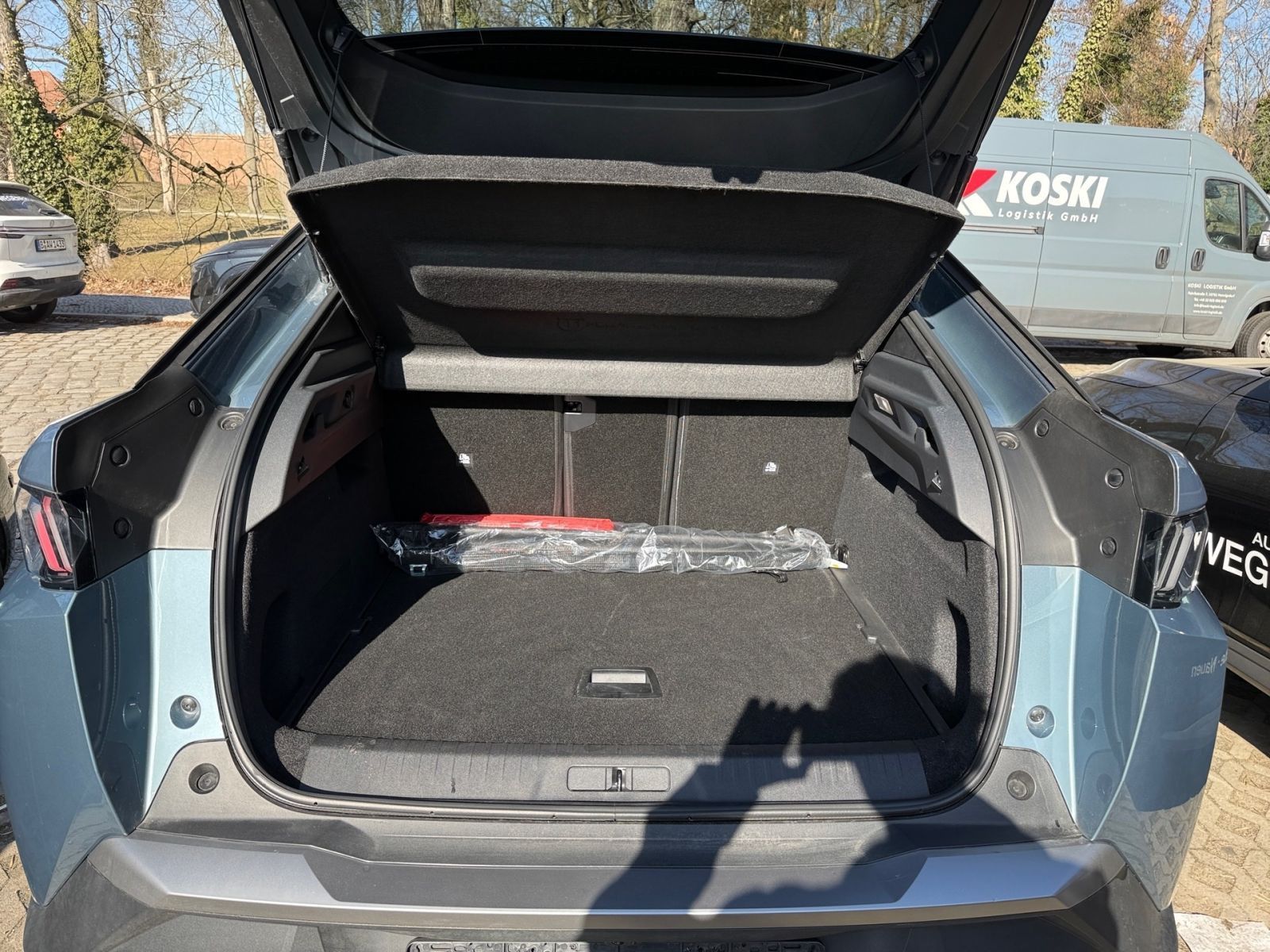 PEUGEOT 3008 Allure HYBRID 136 e-DSC6 *KAMERA*NAVI*SHZ*