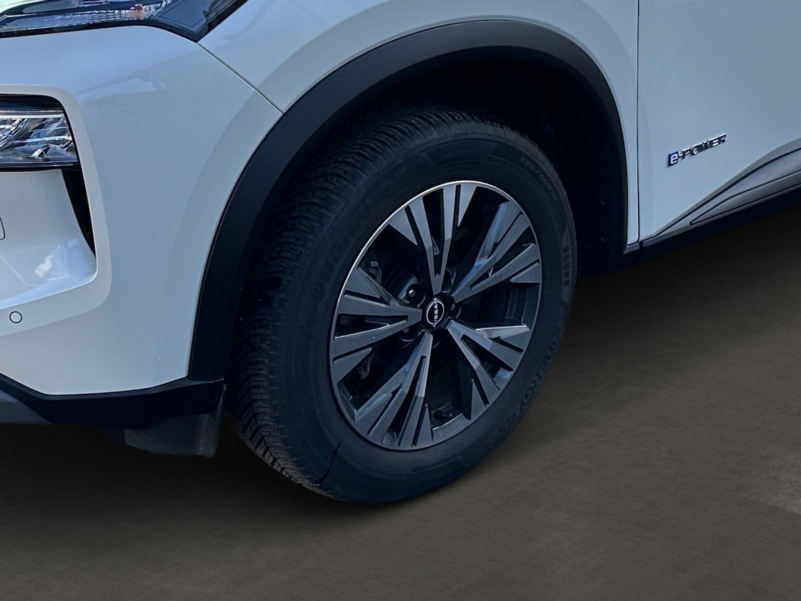 NISSAN X-TRAIL N-CONNECTA 1.5 VC-T e-4ORCE WINTER*NAVI