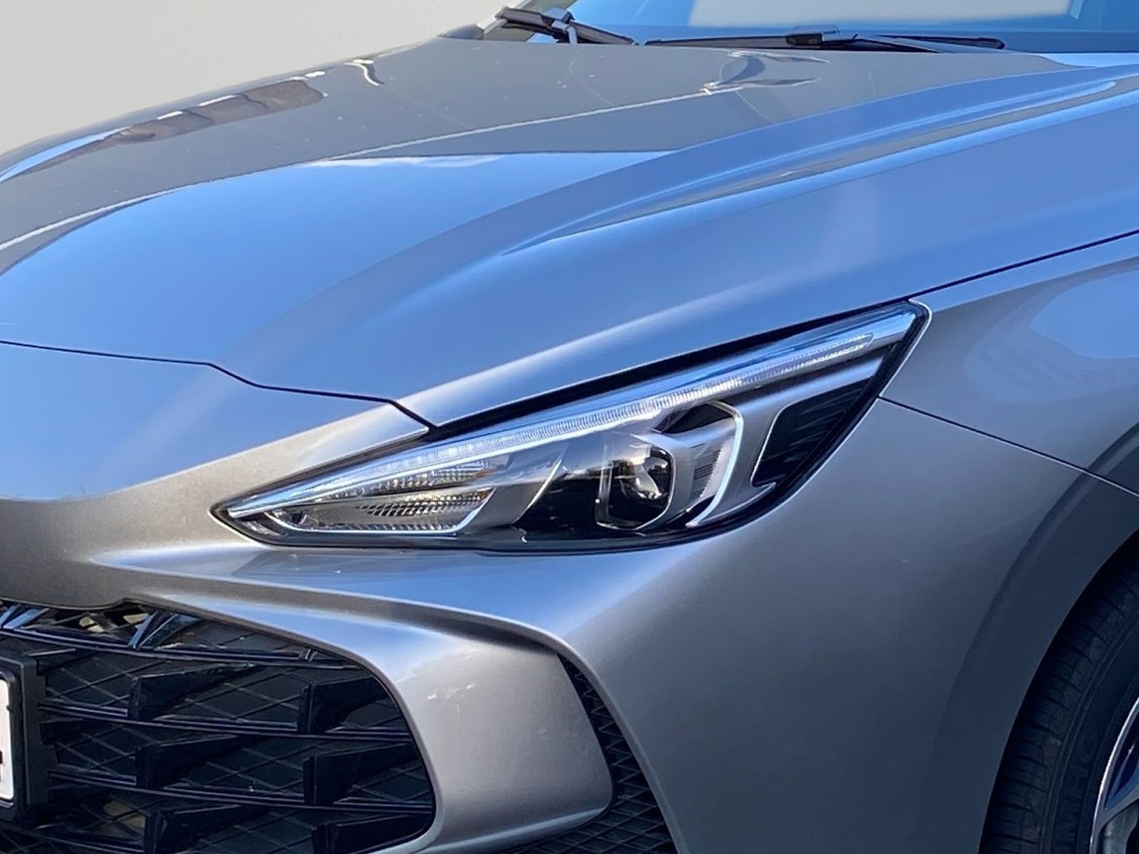 MG MG3 Hybrid+ Luxury LED|Sitz-&Lenkradhzg|360|ACC