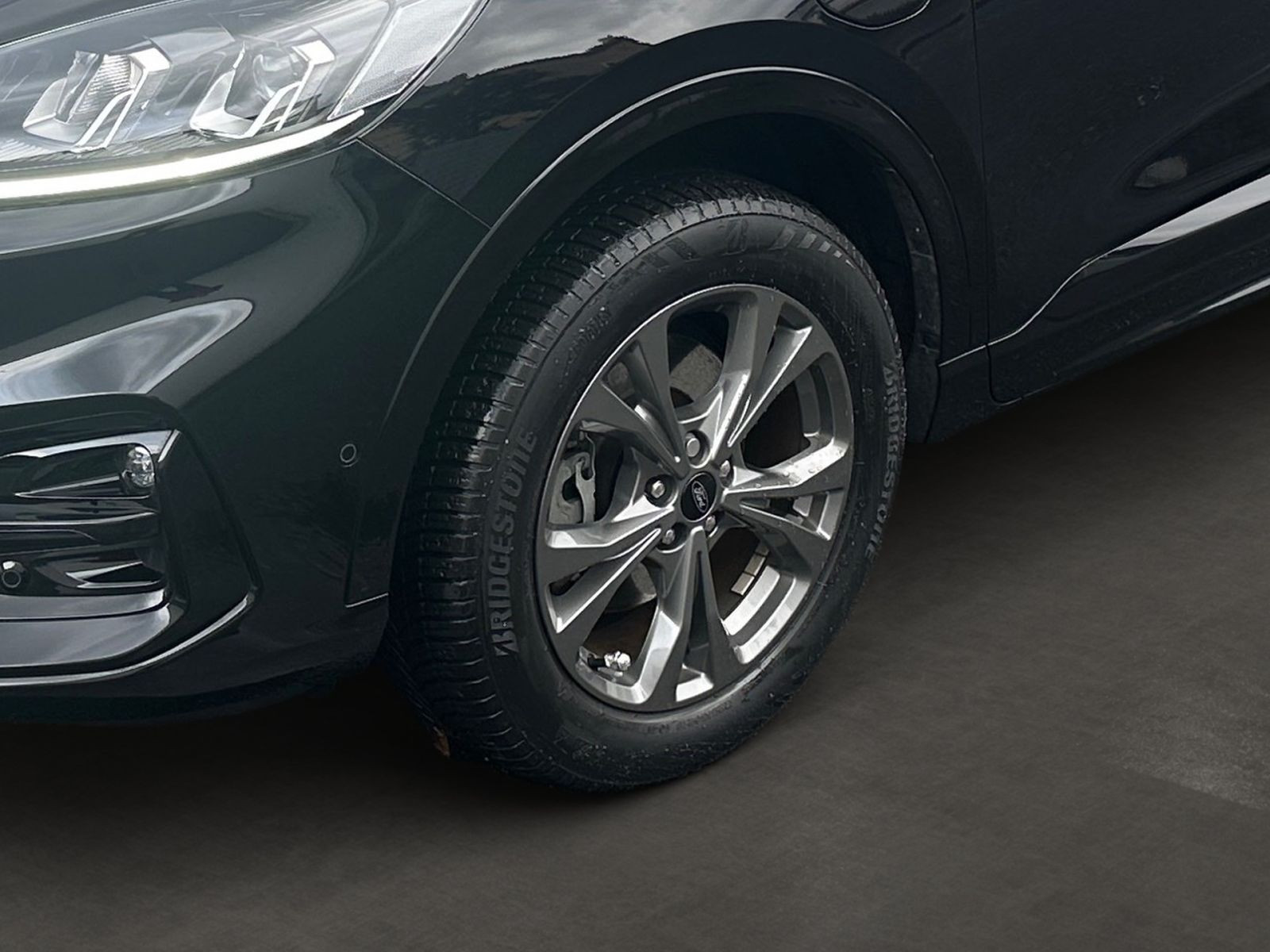 Ford KUGA ST-LINE  Plug-in-Hybrid 2.5 KAM NAVI WINTER