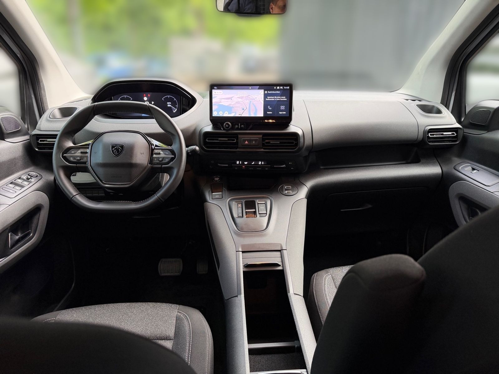 Peugeot Rifter L2 Allure BlueHDi130 EAT8 GRA*RadioCD*PDC