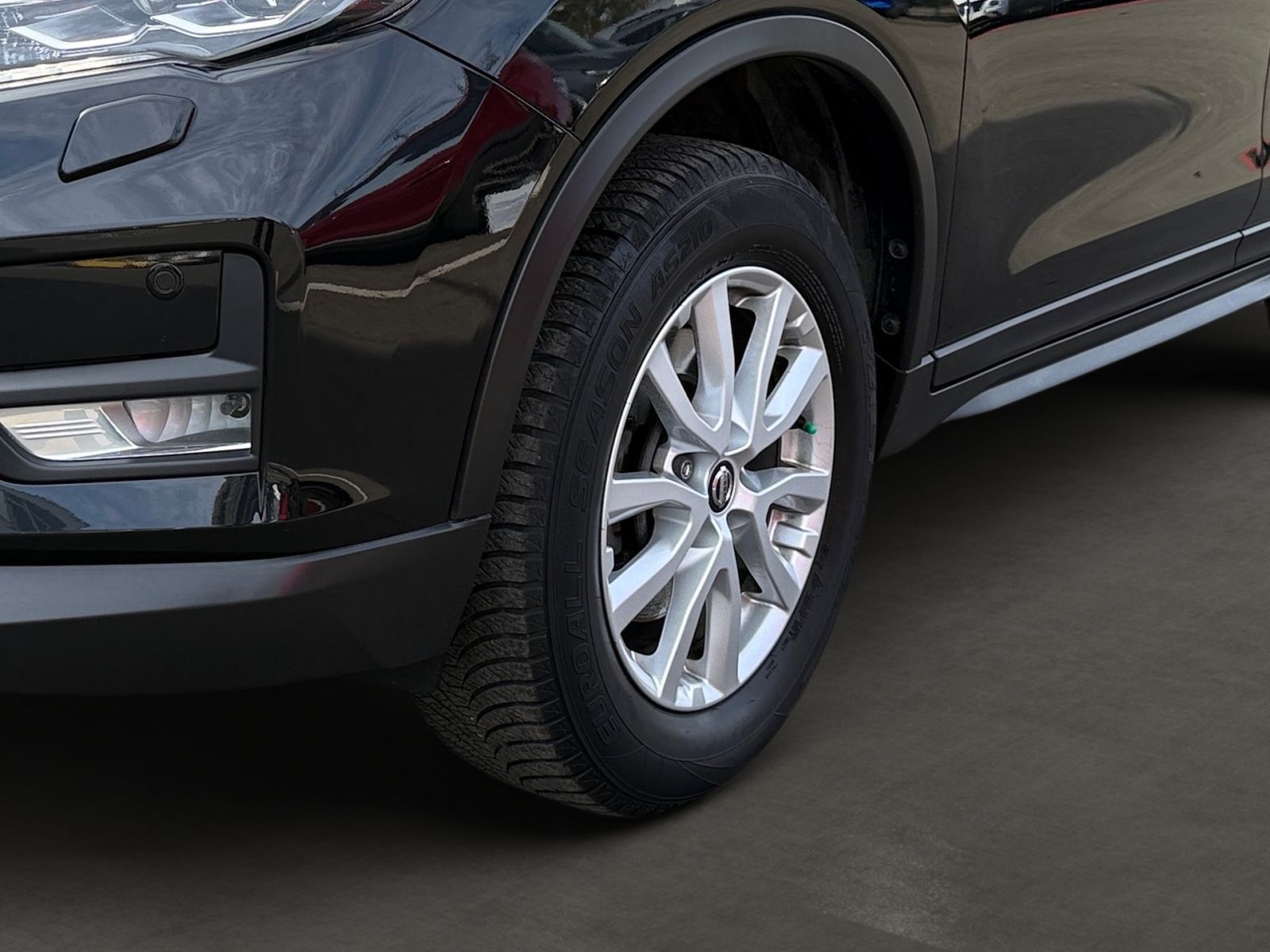 NISSAN NISSAN X-Trail Acenta 7-SITZER 360CAM PANO SHZ