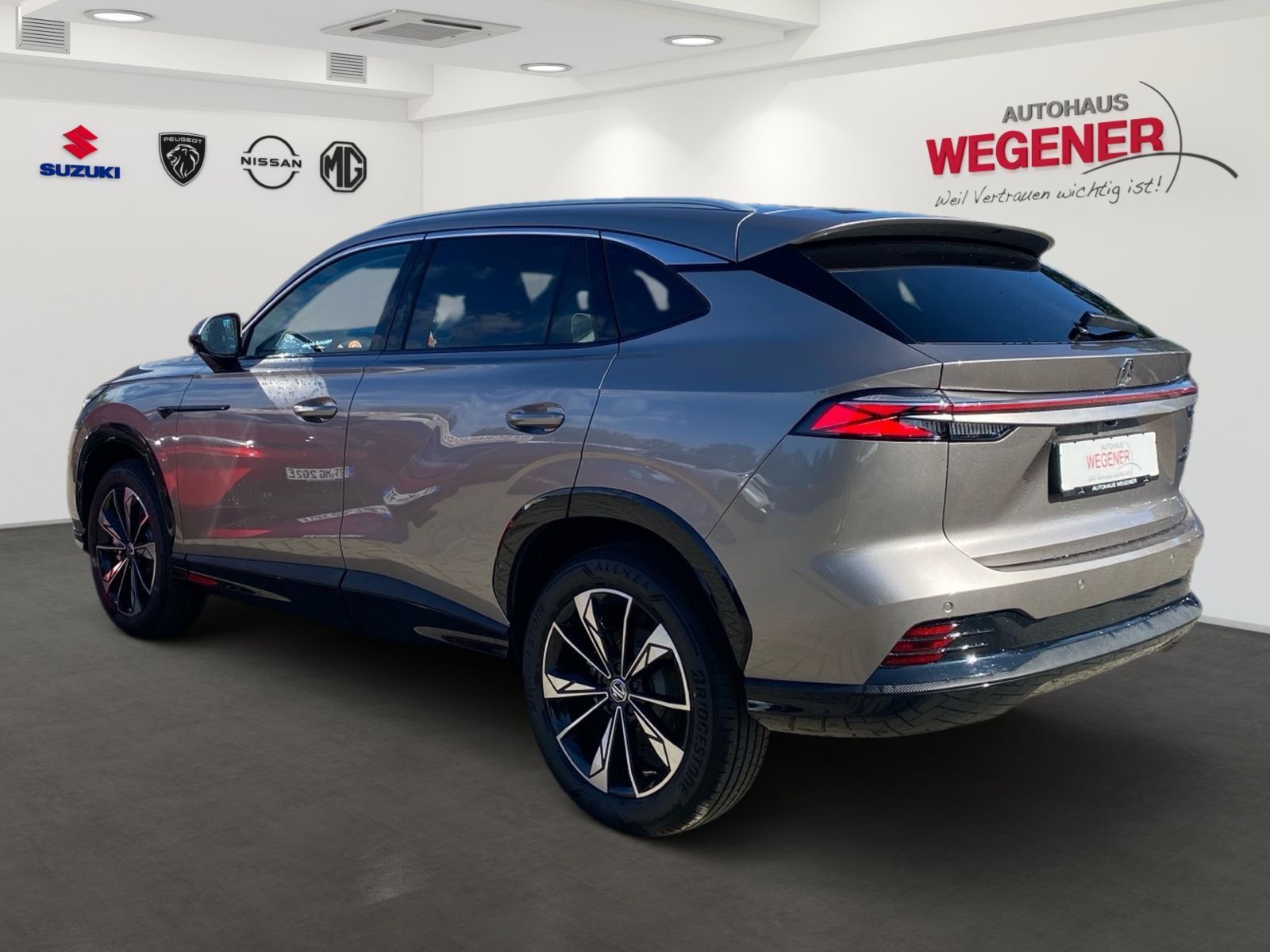 MG HS 1.5 T-GDi Hybrid+ Luxury |LED|360|CarPlay|ACC