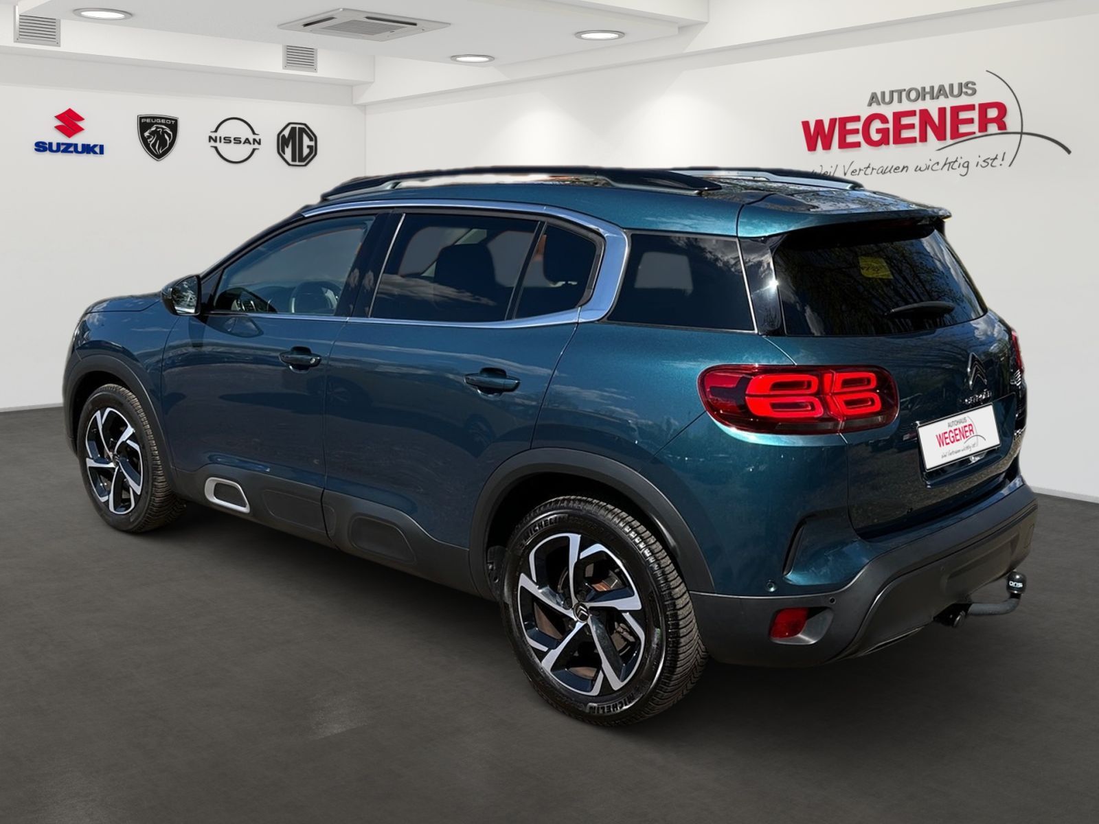 Citroën C5 Aircross 2.0 BlueHDi180 AHK*Navi*Pano*DAB*PDC
