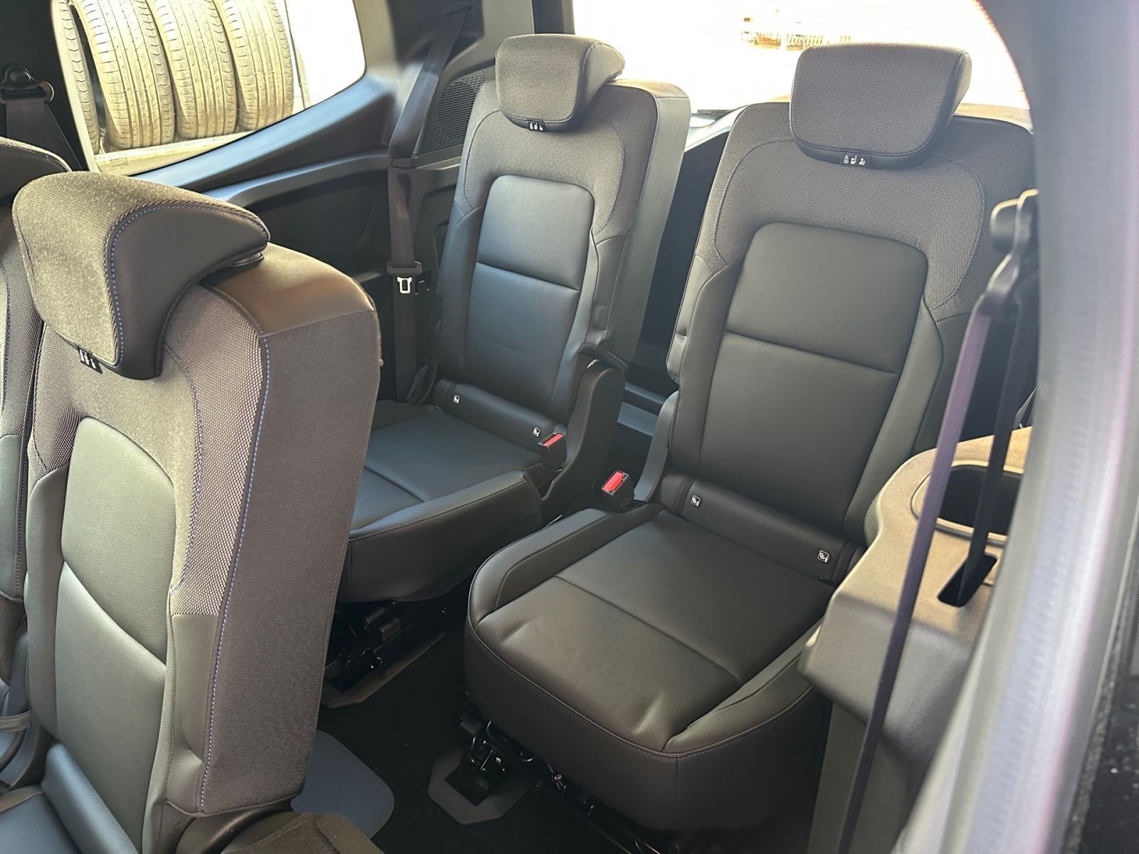 NISSAN TOWNSTAR TEKNA 1.3 AT 7-SITZE NAVI 360°