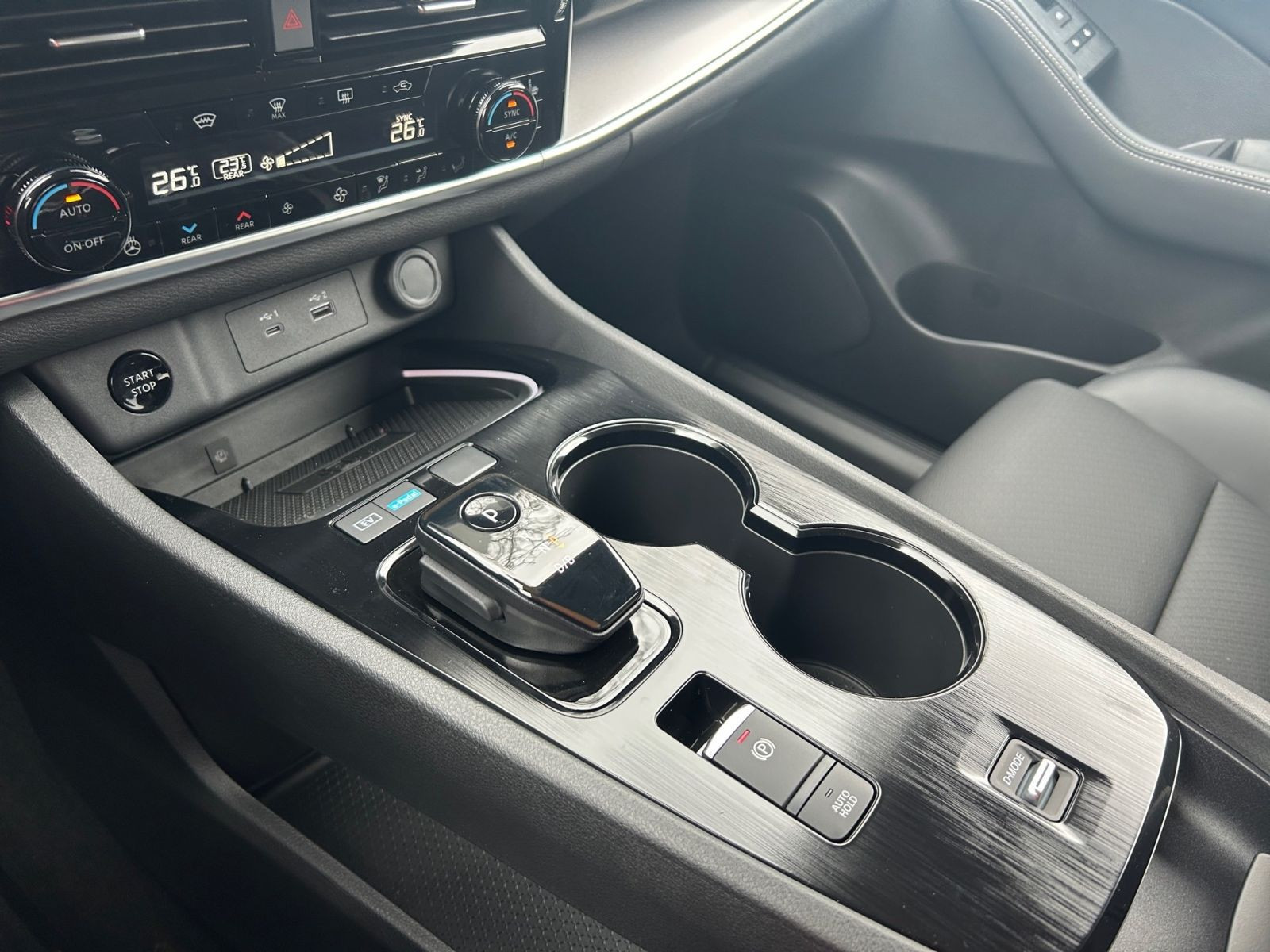 Nissan X-Trail N-Connecta 1.5 AT- NAVI LED 360CAM CarPlay