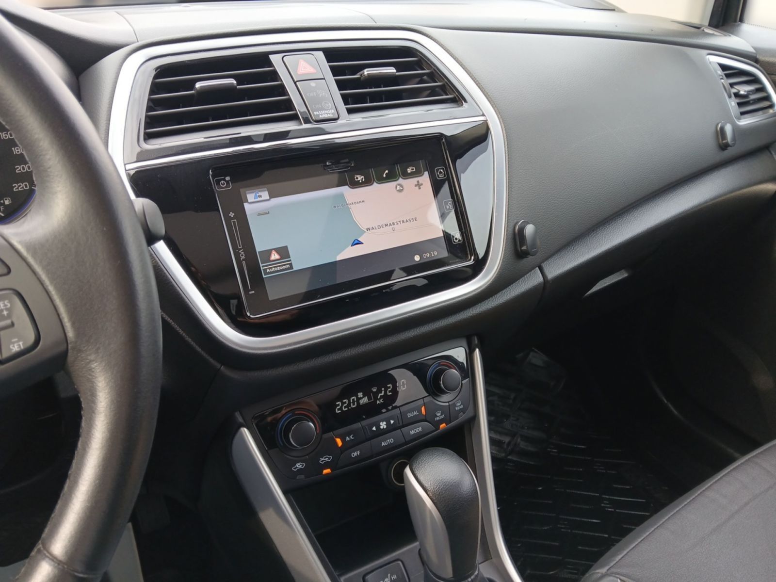 SUZUKI SX4 S-Cross 1.4 A/T AllGrip Comfort+ GRA*DAB+*CD