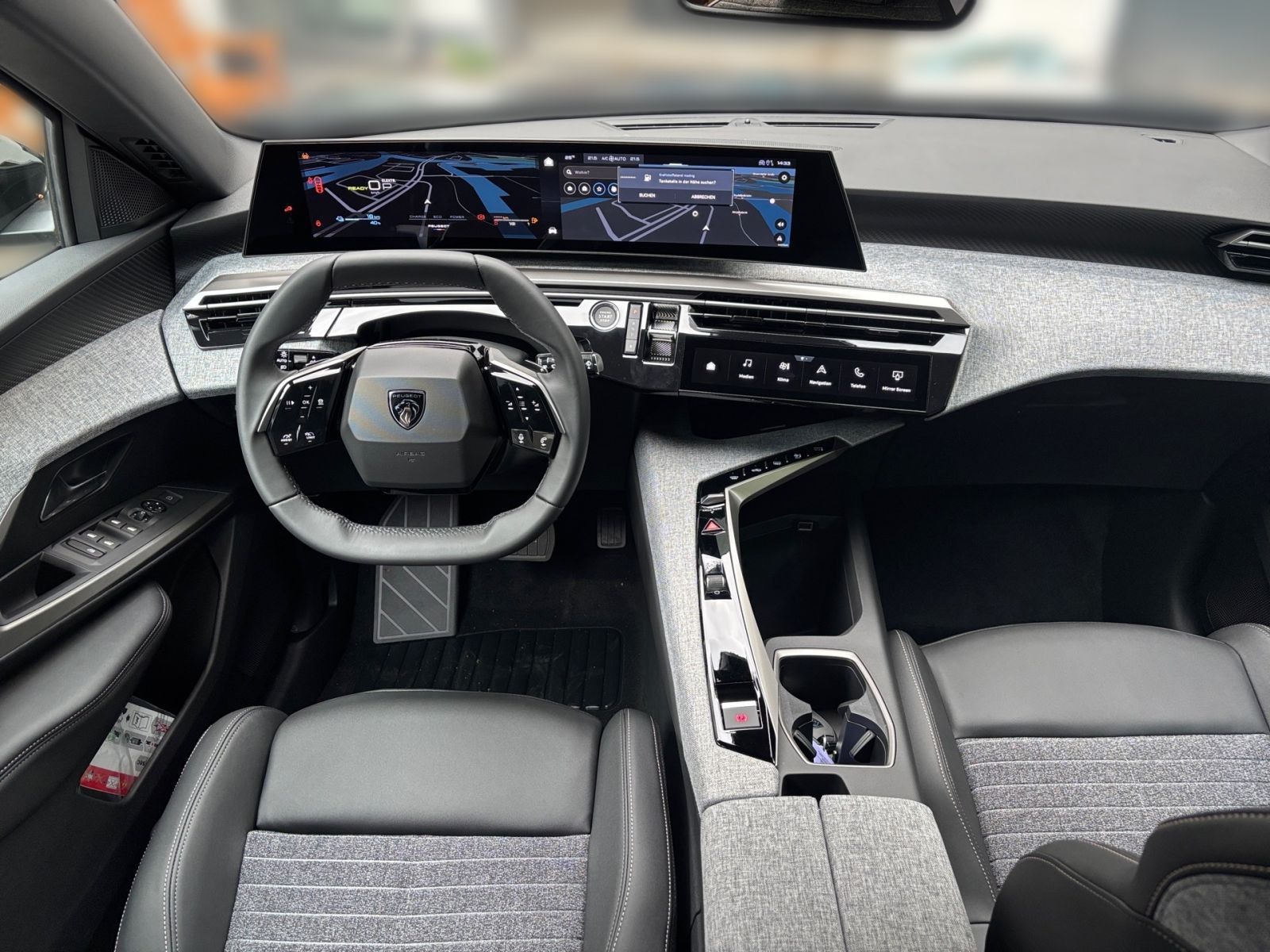 PEUGEOT 3008 Allure Plug-In Hybrid 195 e-DSC7 *Kamera*SH