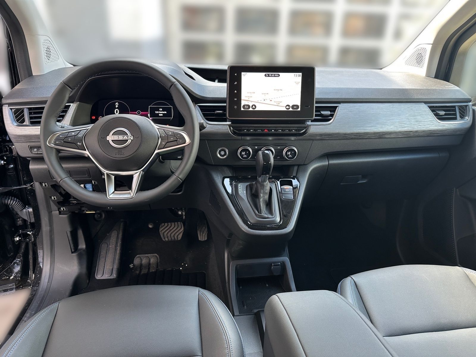 NISSAN TOWNSTAR TEKNA 1.3 AT 7-SITZE NAVI 360°