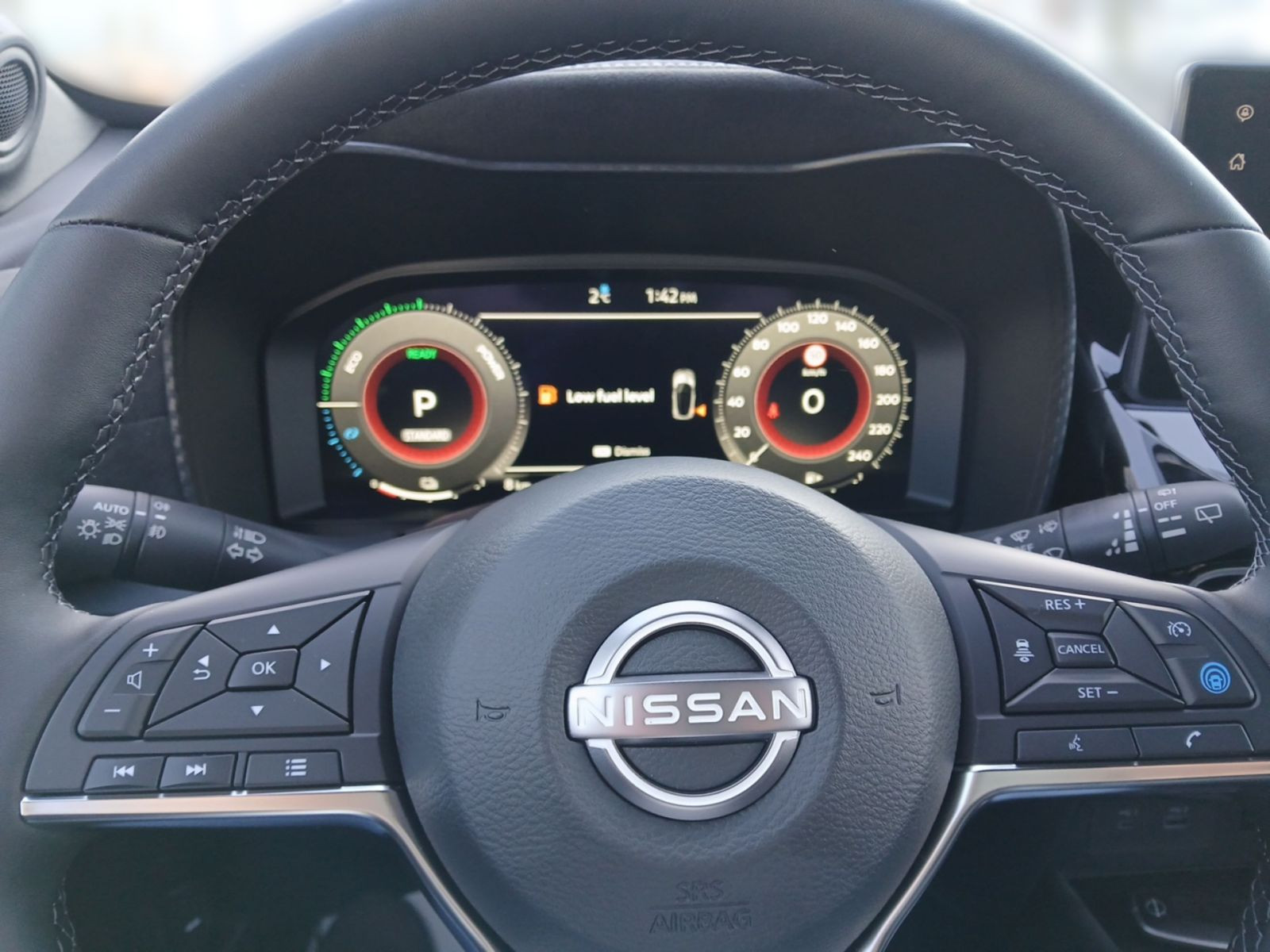 Nissan Juke 1.6 HYBRID AT N-Design Navi*LED*BOSE*Assis.