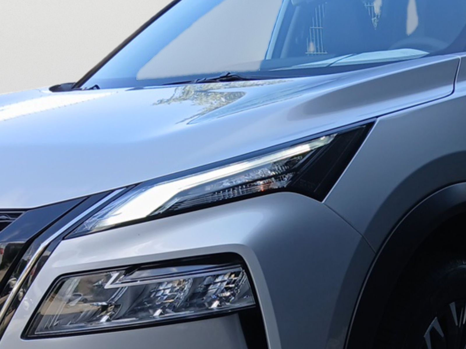 NISSAN X-TRAIL 1.5 VC-T e-4ORCE 213 PS 4x4 N-Connecta