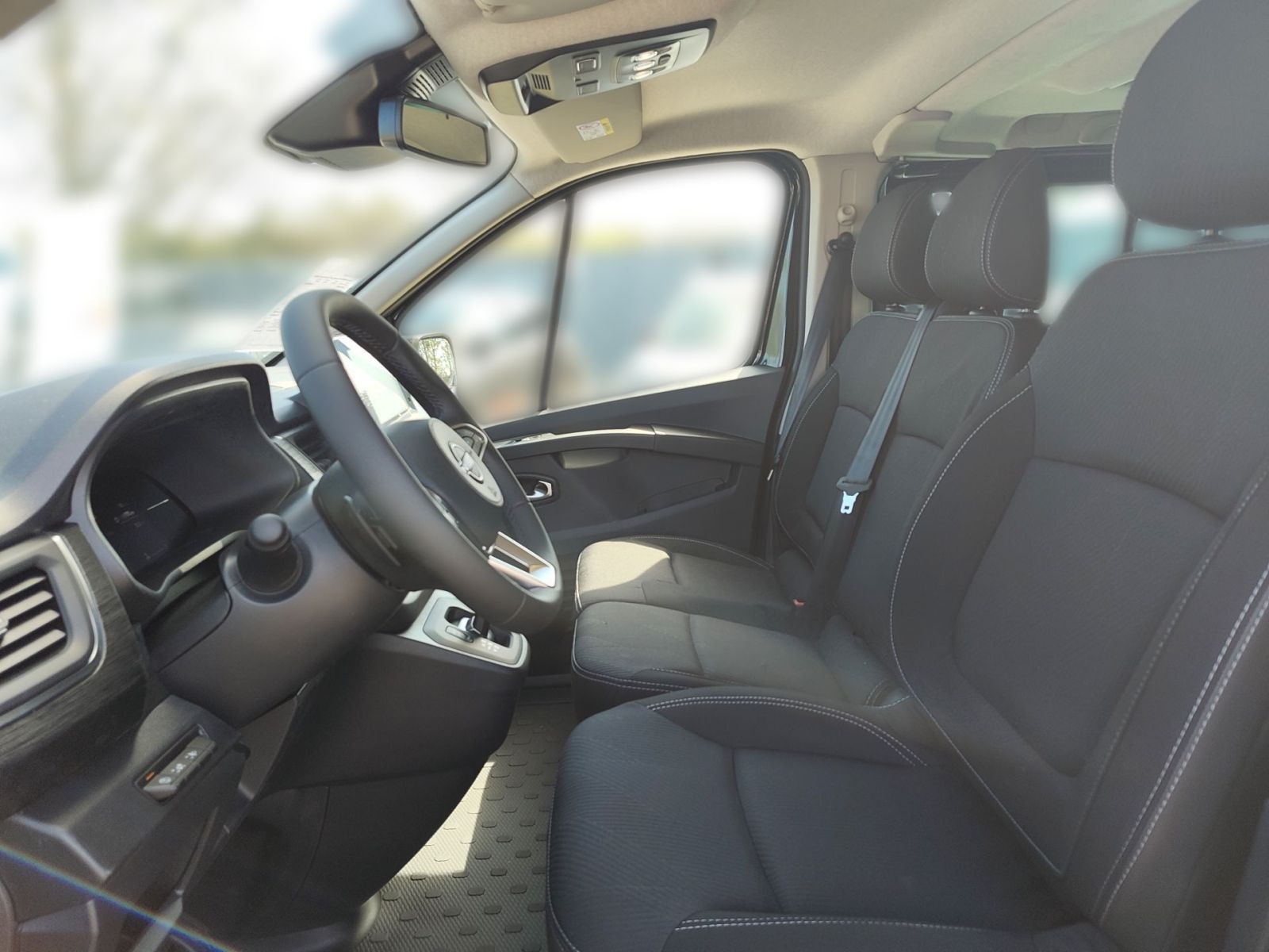 NISSAN Primastar Kombi9 L2H1 3,0t Navi*CarPlay*CAM*LED